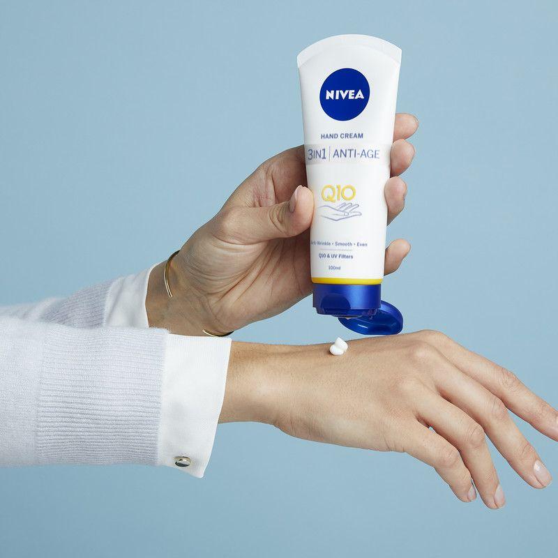 Crema De Manos Nivea Cuidado Antiedad Q10 100ml-1