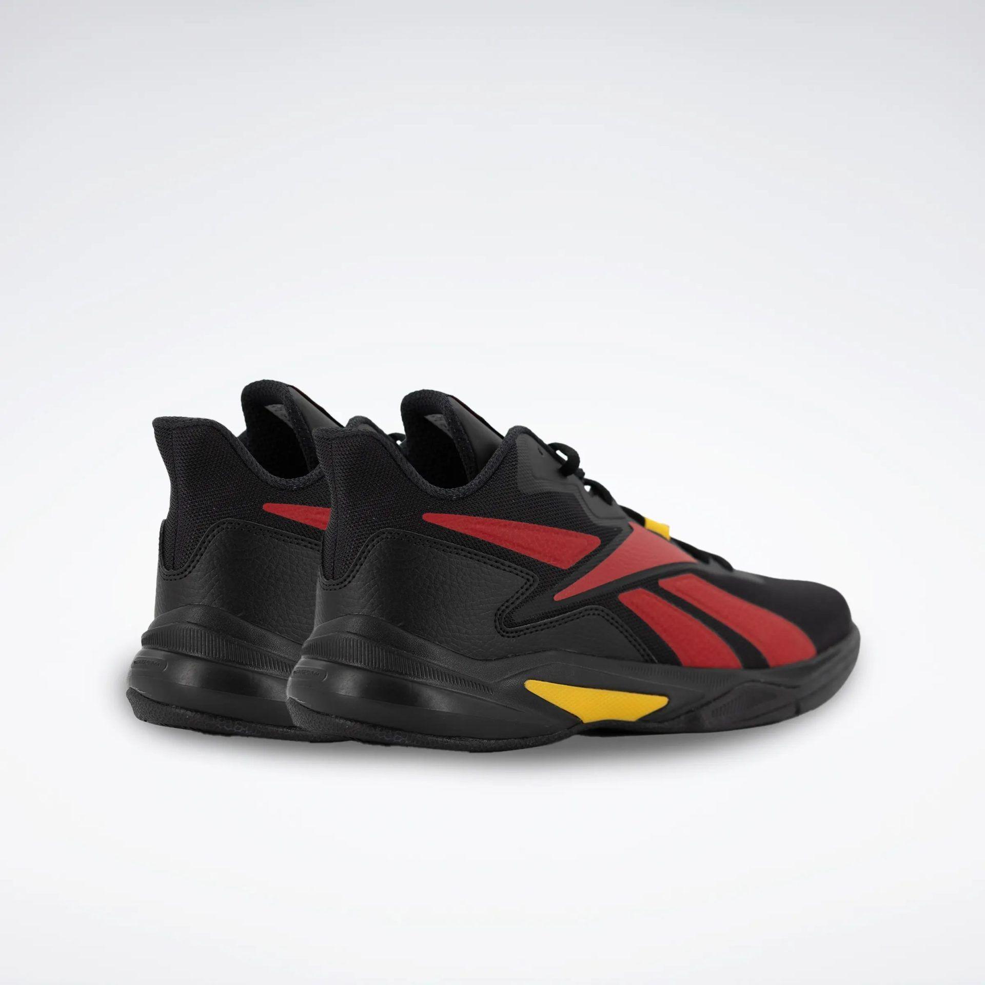 ZAPATILLAS REEBOK MORE BUCKETS 100033836-1