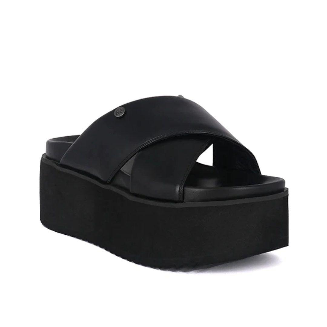 Sandalia Plataforma Gravity Negro Alquimia 3994-0