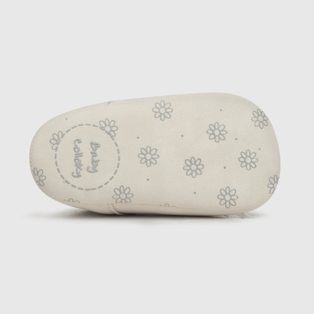 Zapato Colloky Reina clásica flores blanco Bebes (14 a 18) -2