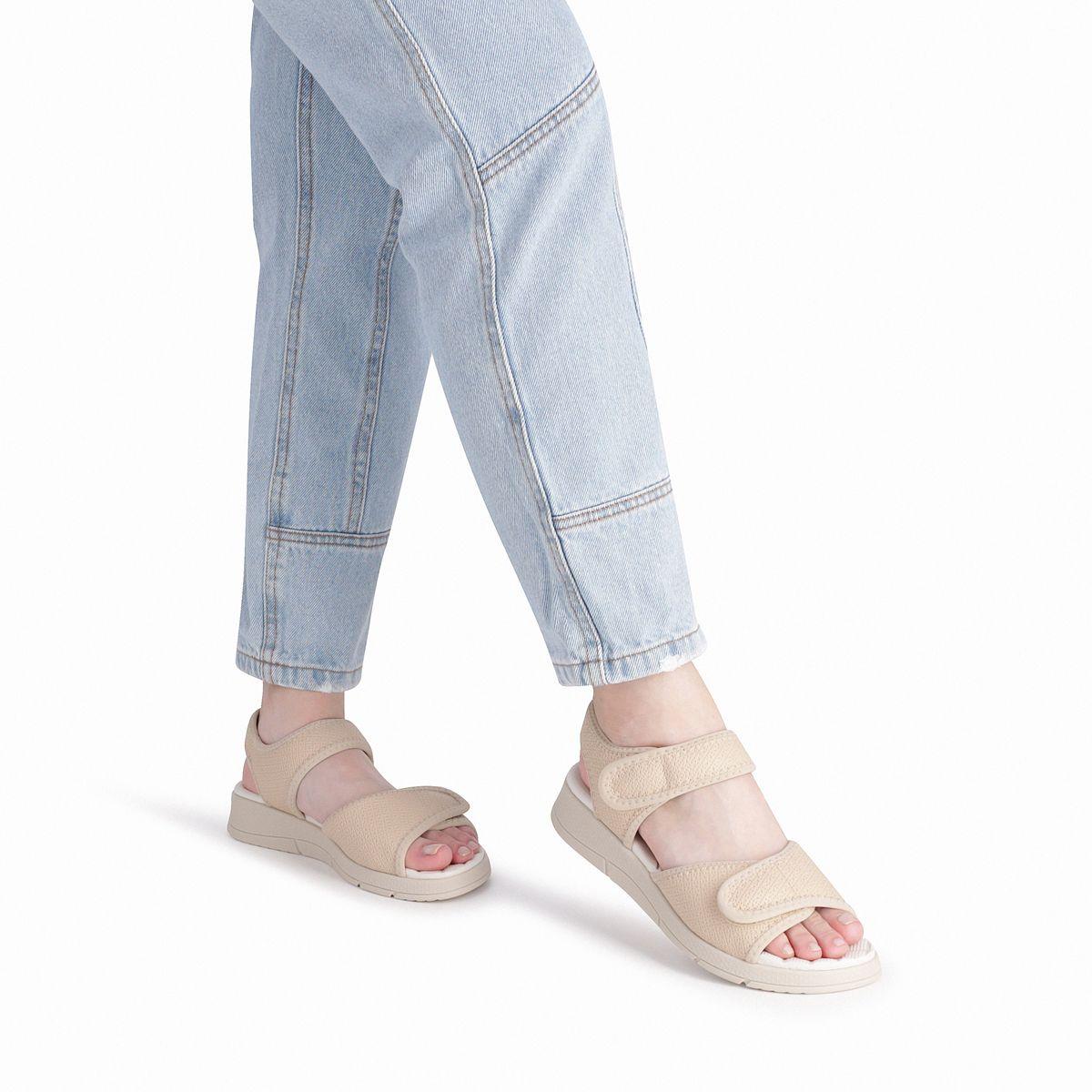 Sandalia Mujer Marfil Espolón Anabela Piccadilly-2