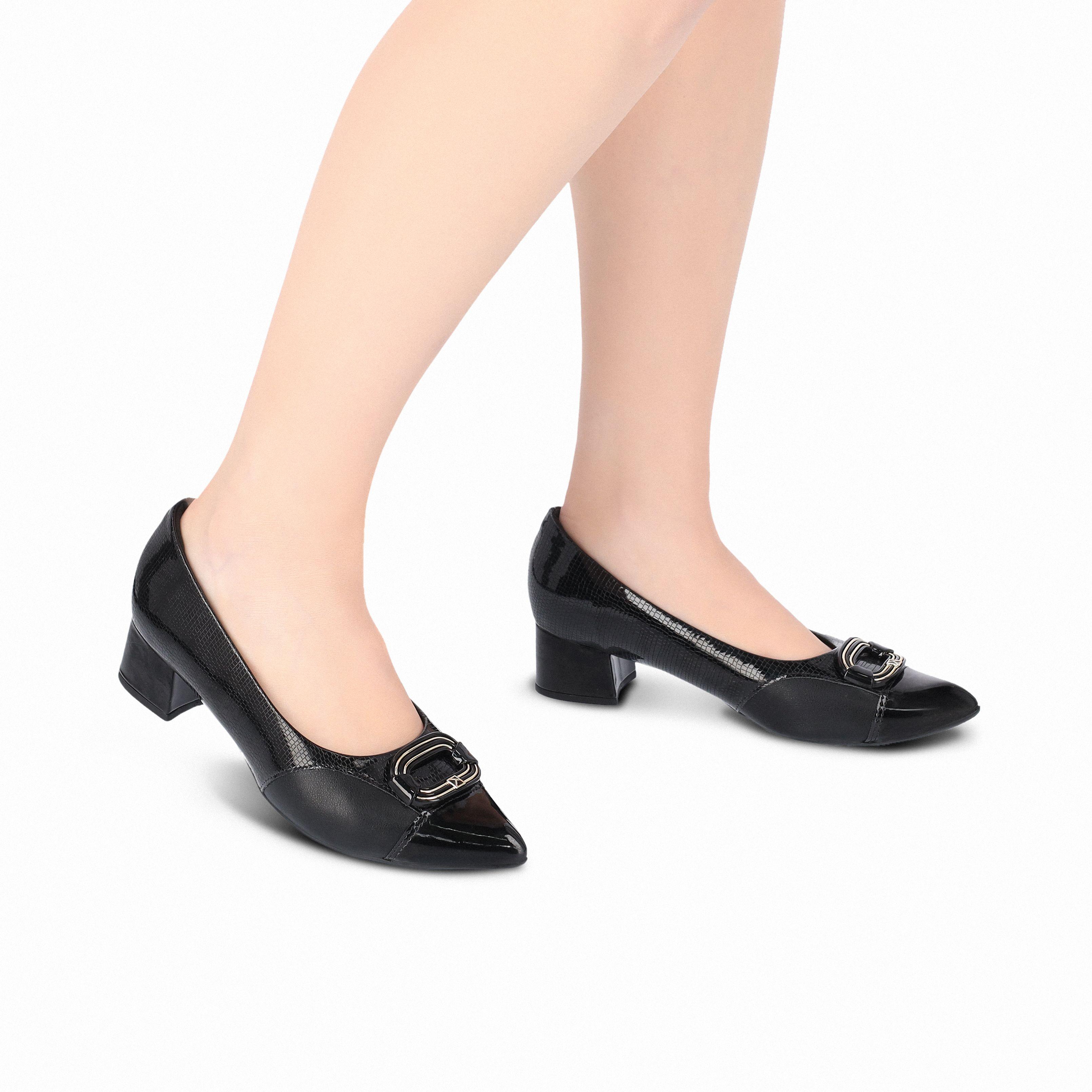 Zapato Taci Negro/Dorado  Piccadilly-3
