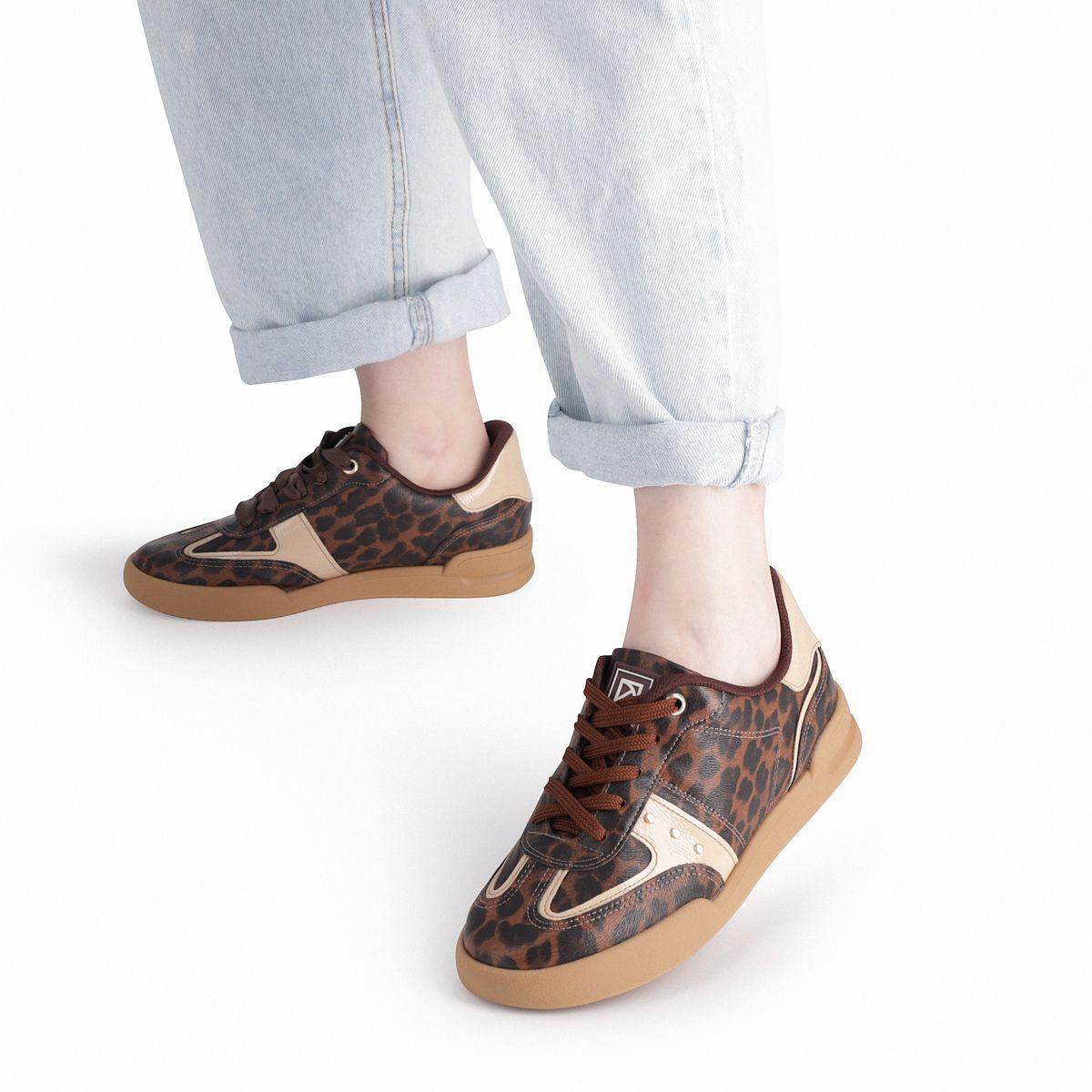 Zapatilla Mujer Animal Print/Café Caroline Piccadilly-4