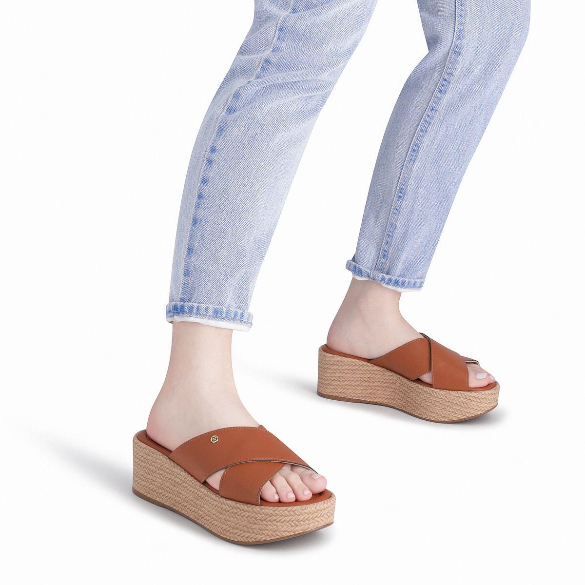 Sandalia Mujer Café Leia 861 Piccadilly-2