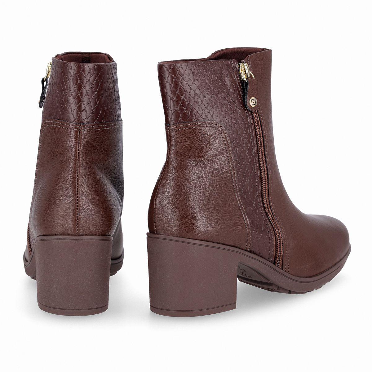 Botin Mujer Chocolate Daiane Piccadilly-1