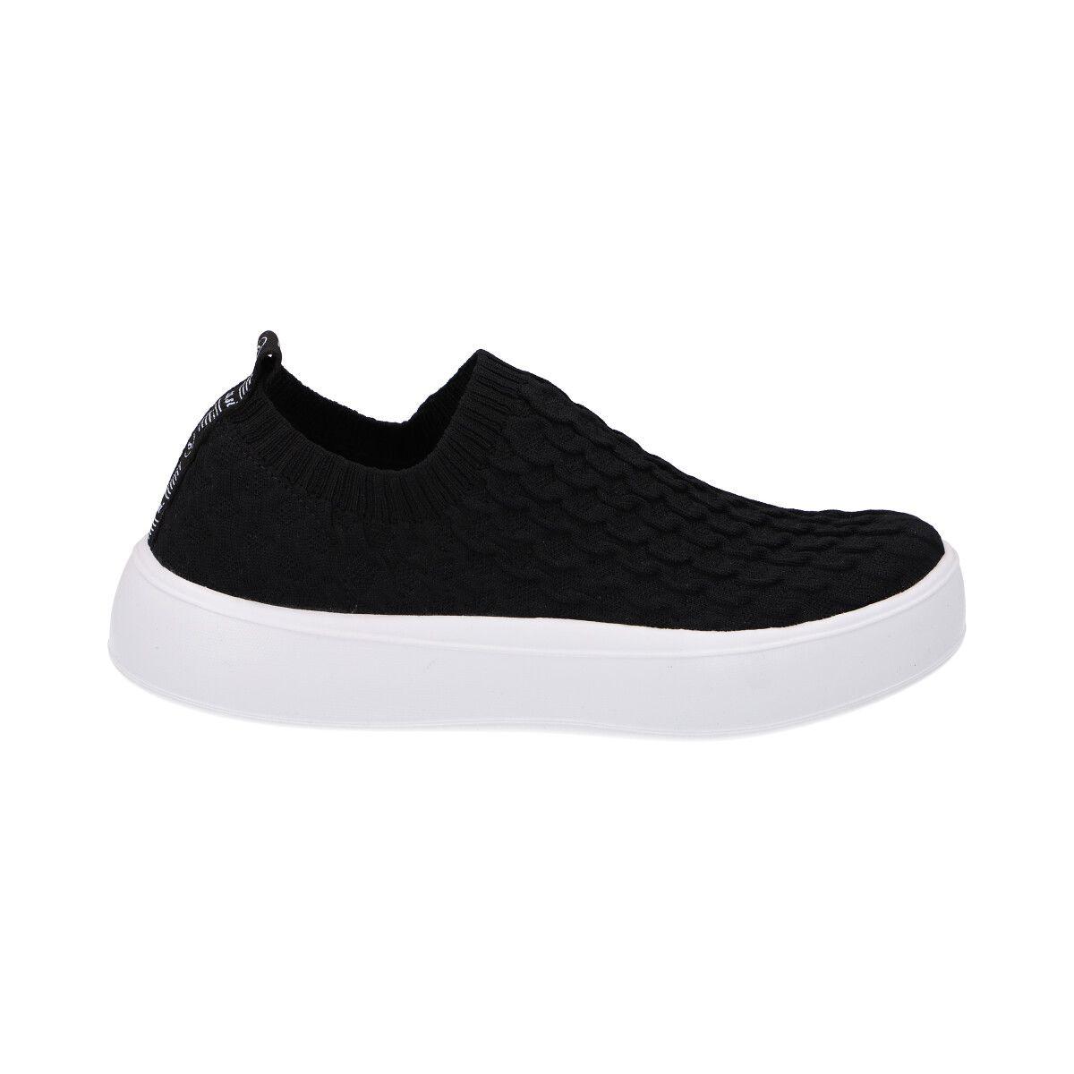 Zapatilla Leticia II Sosi  Negro Piccadilly-3