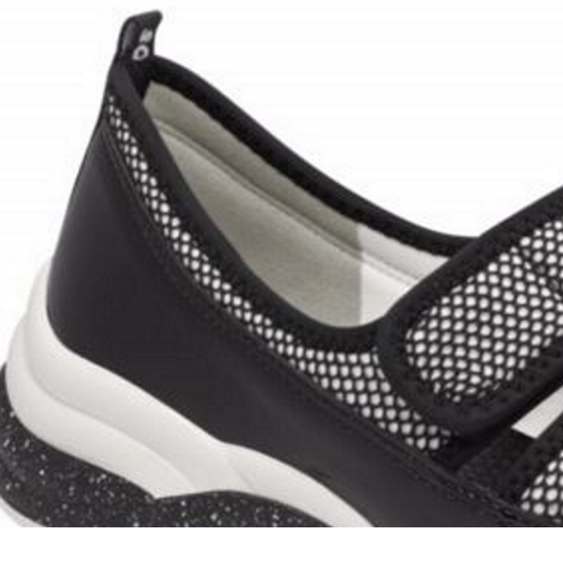 Zapatilla Negro Piccadilly-2