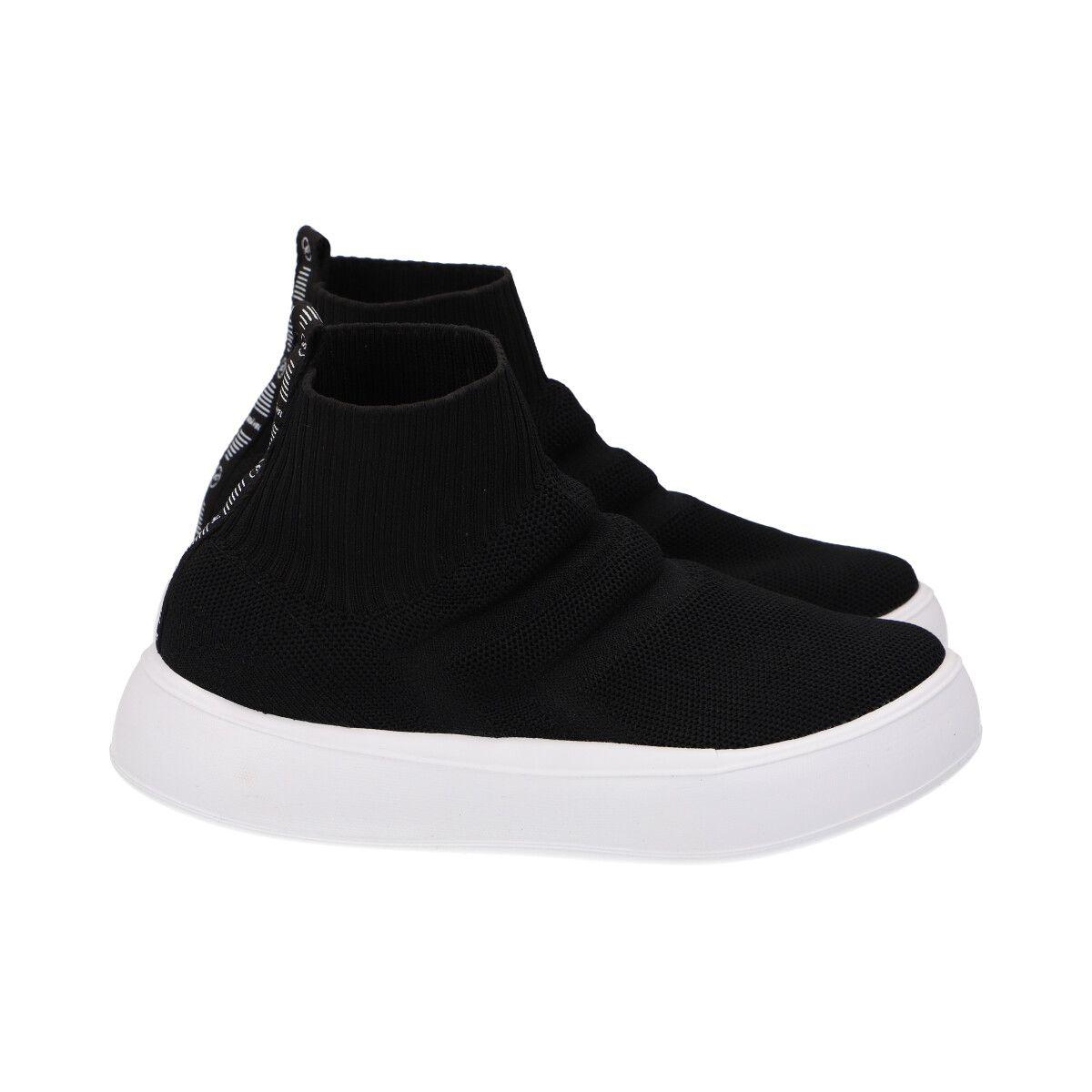 Zapatilla Leticia 5052  Negro Piccadilly-0