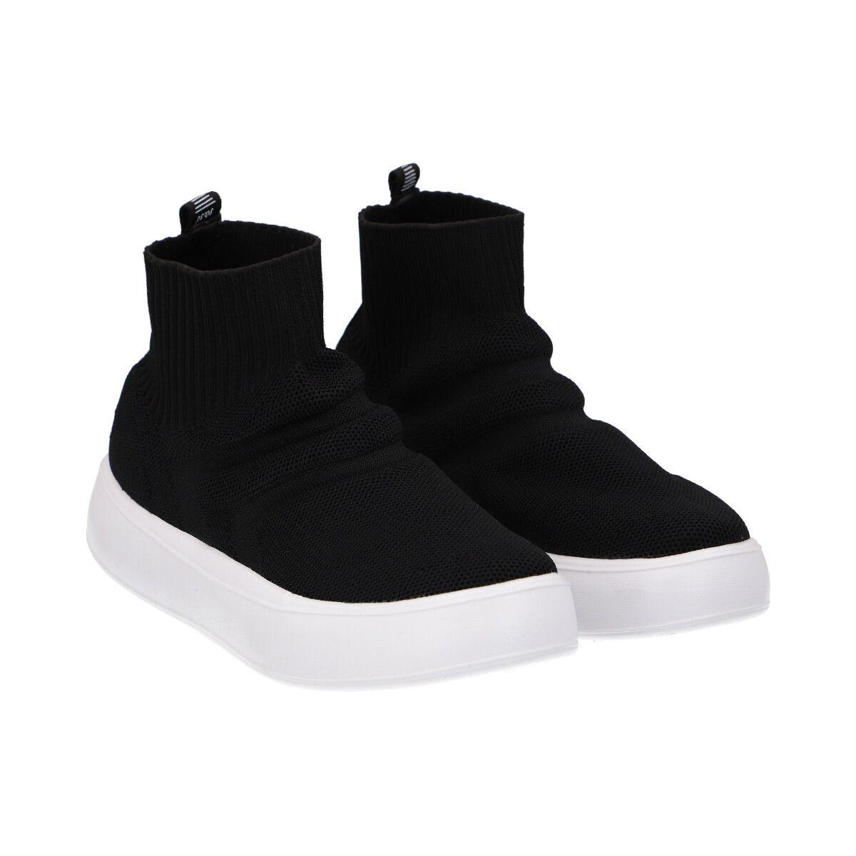 Zapatilla Leticia 5052  Negro Piccadilly-2
