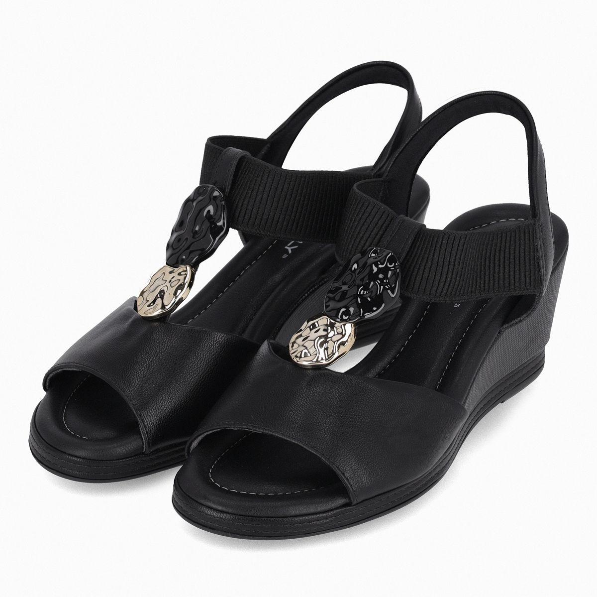 Sandalia Mujer Negro/Dorado Alice Piccadilly-2