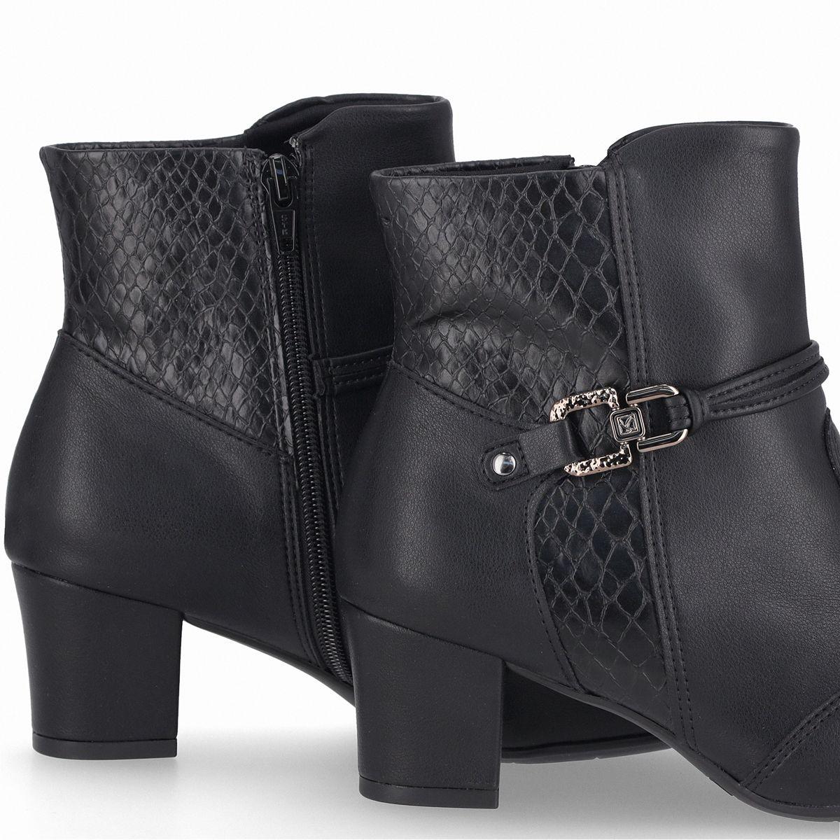 Bota Mujer Negro Laura Piccadilly-5
