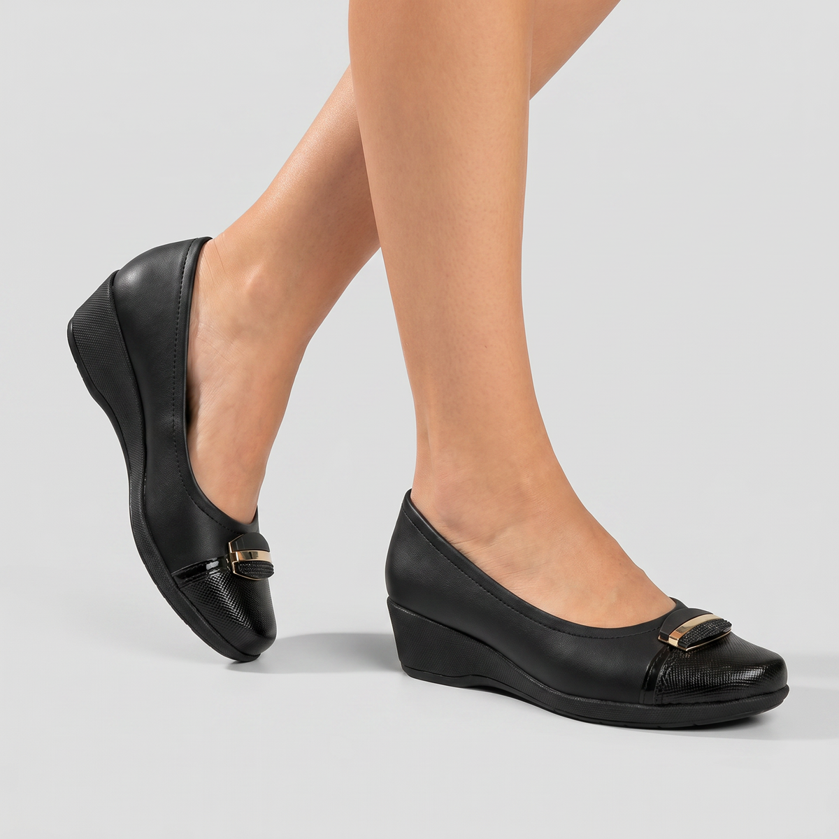 Zapato Mujer Negro/Dorado Ivone Piccadilly-3