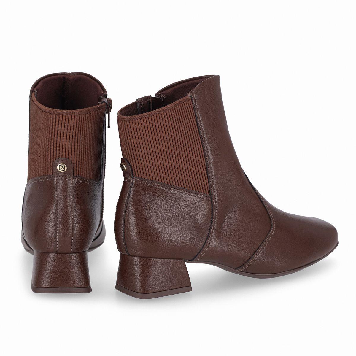 Botin Mujer Chocolate Tati Piccadilly-1