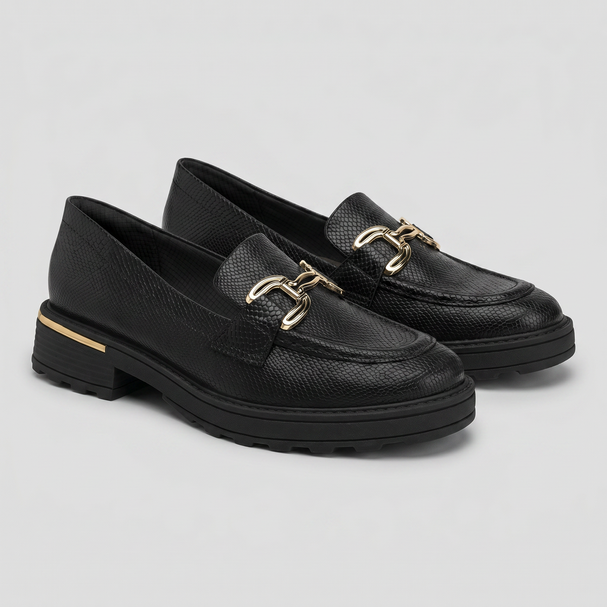Mocasin Mujer Negro Gisa 85 Piccadilly-2
