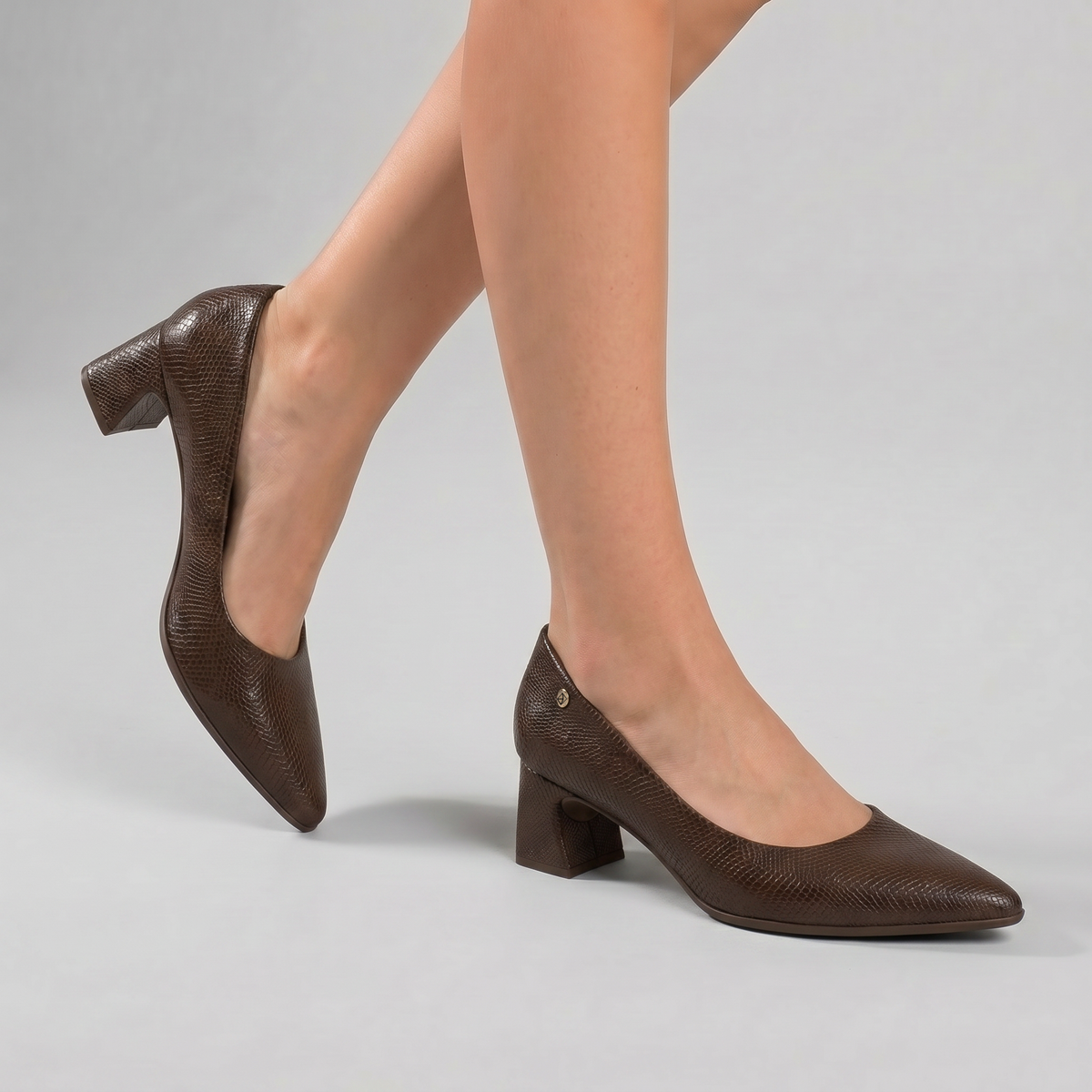 Zapato Mujer Chocolate Irene Piccadilly-3
