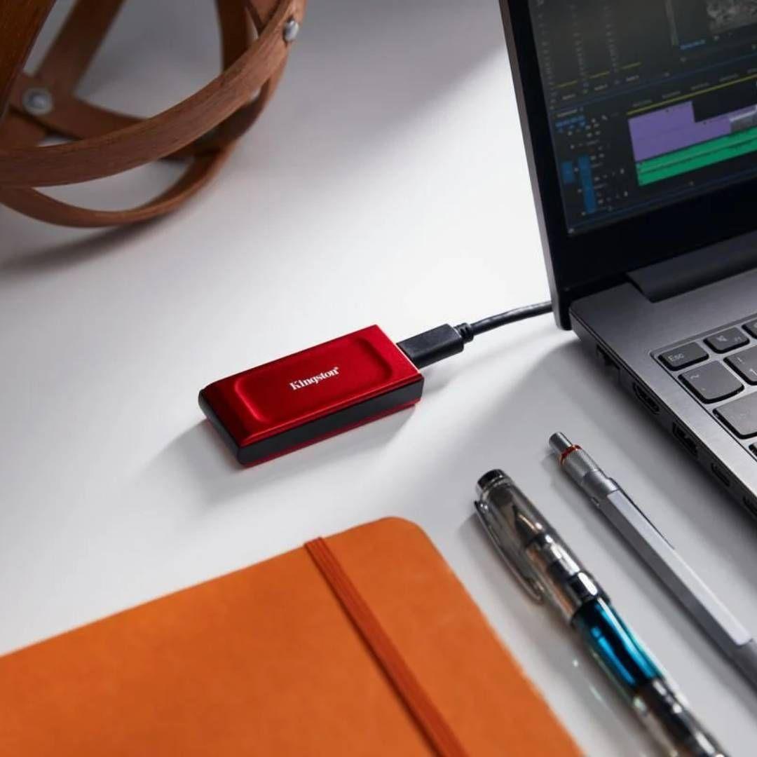 Disco Duro Externo Kingston XS1000 2TB Rojo-3