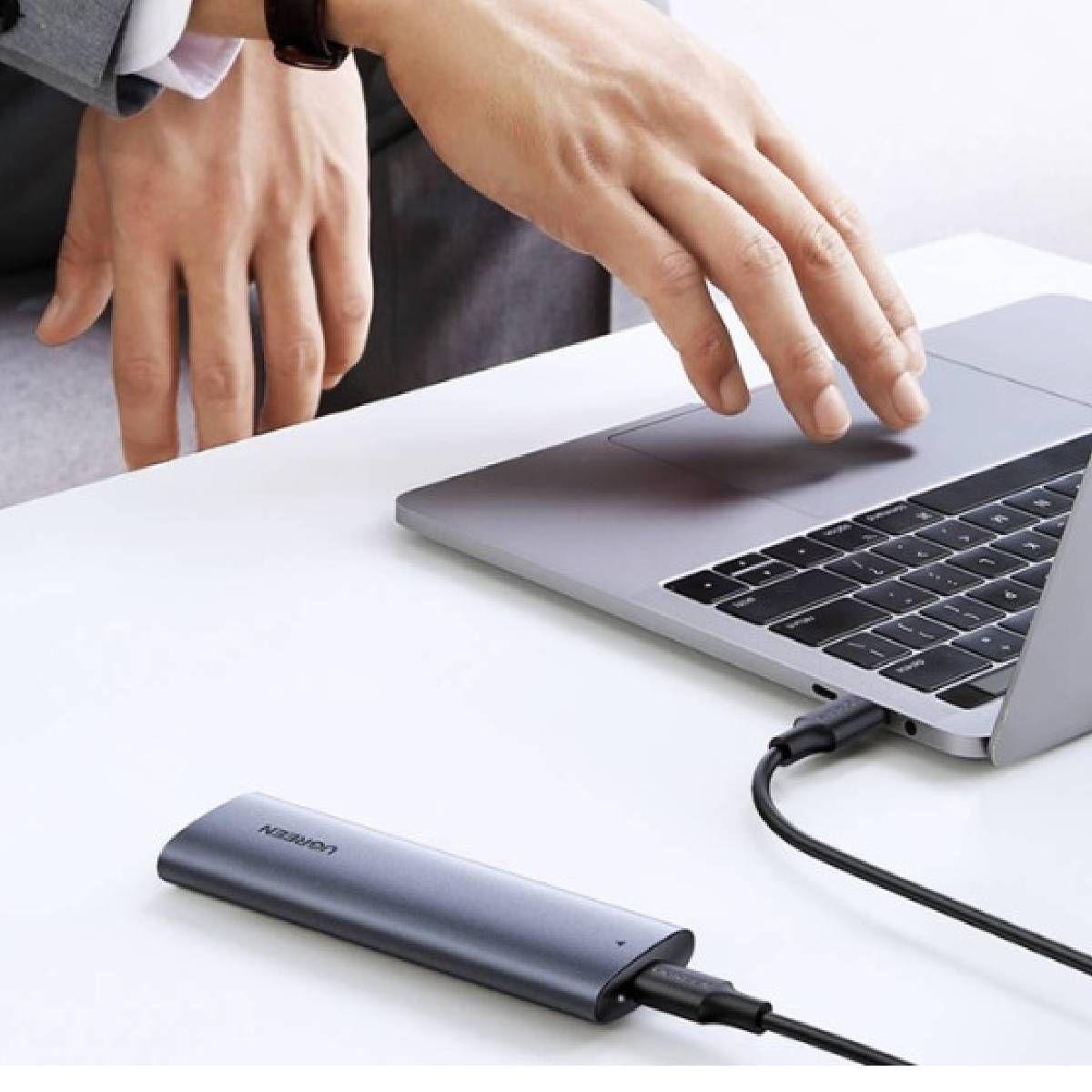 Cofre Ugreen 3.0 M.2 + Cable USB-C-2