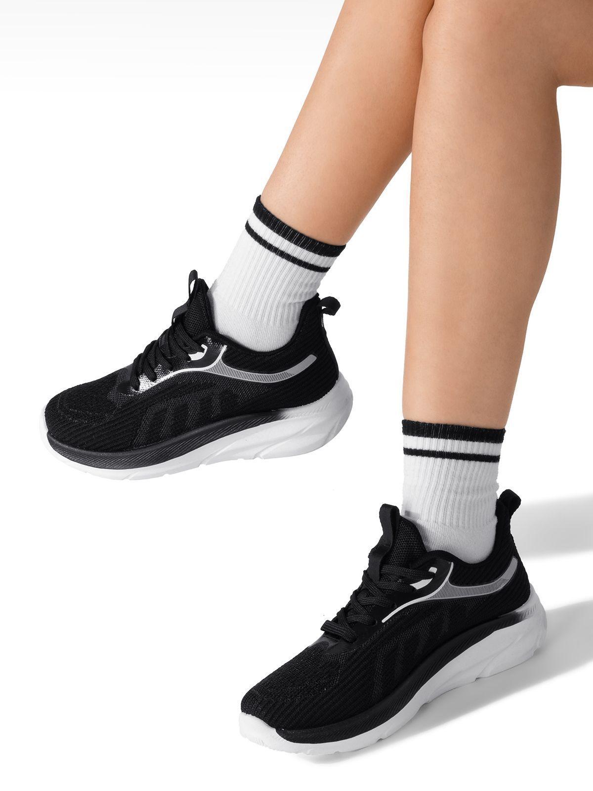 Zapatilla Deportiva Mujer Urbana Con Cordones Weide TFA207-1