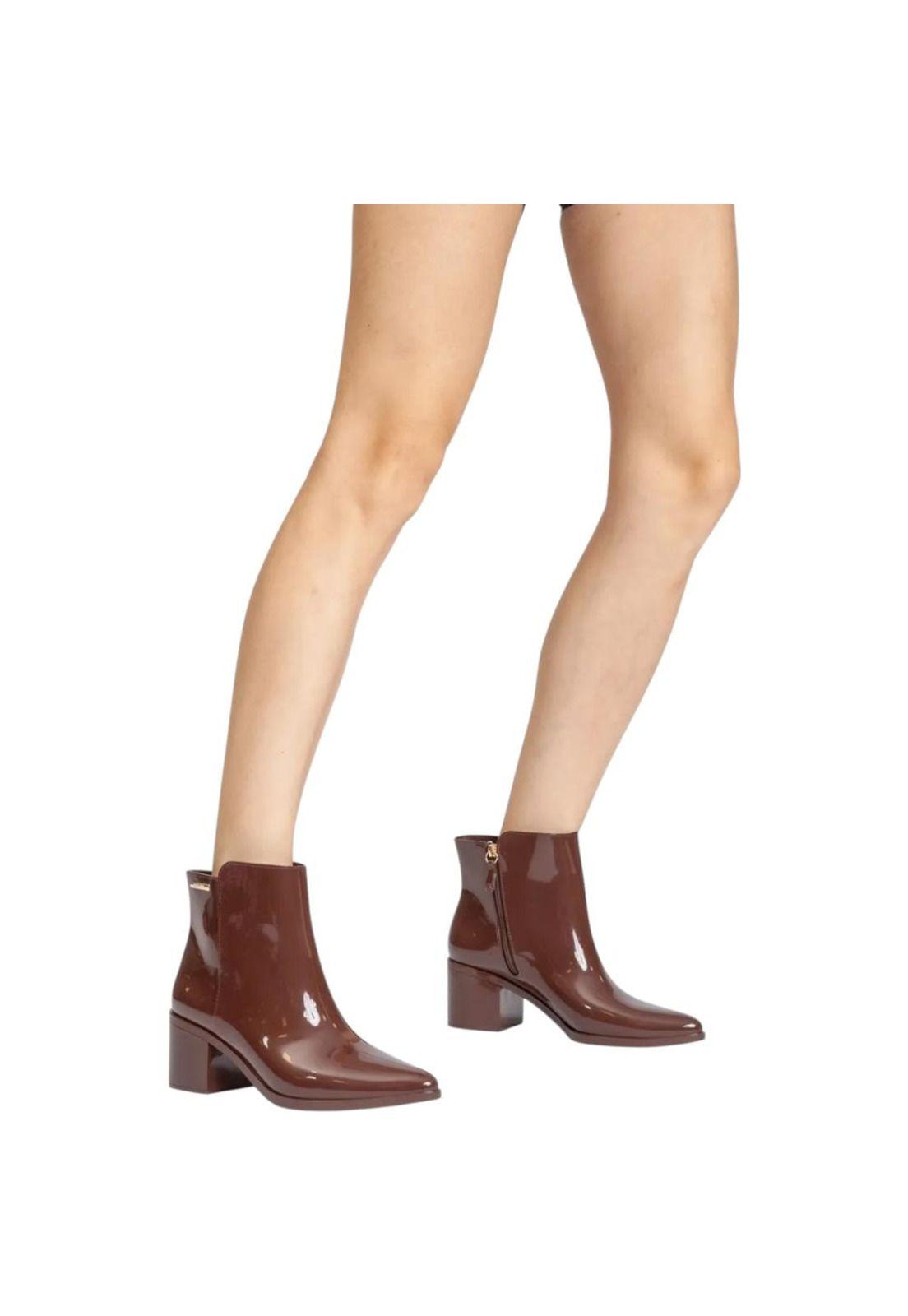 Botin Mujer PJ5588 Café Petite Jolie-3