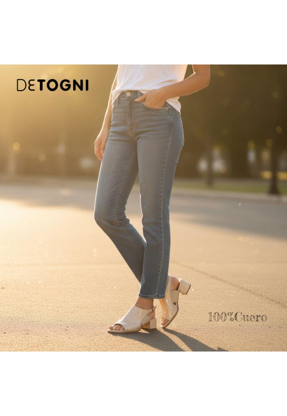 Sandalia Mujer Beige Adela Detogni-1