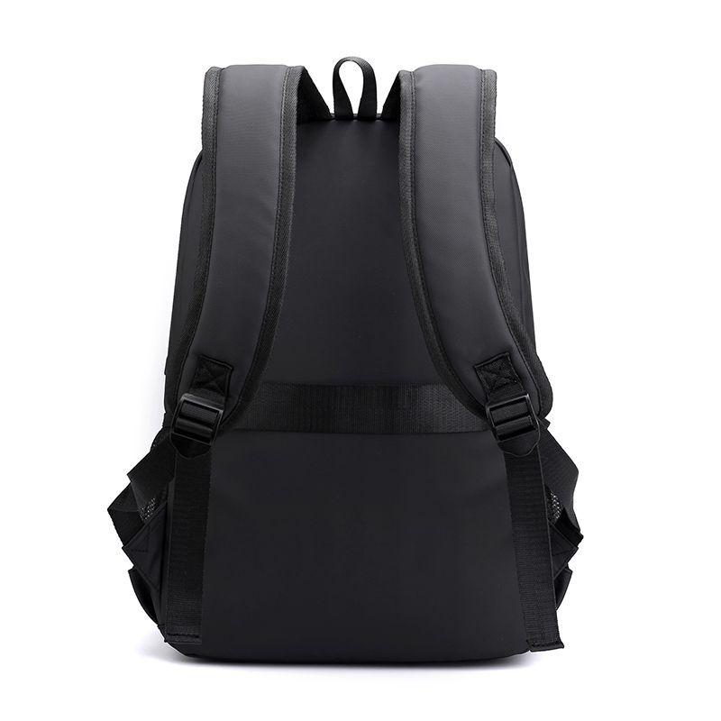Mochila para Laptop impermeable con puerto USB-2