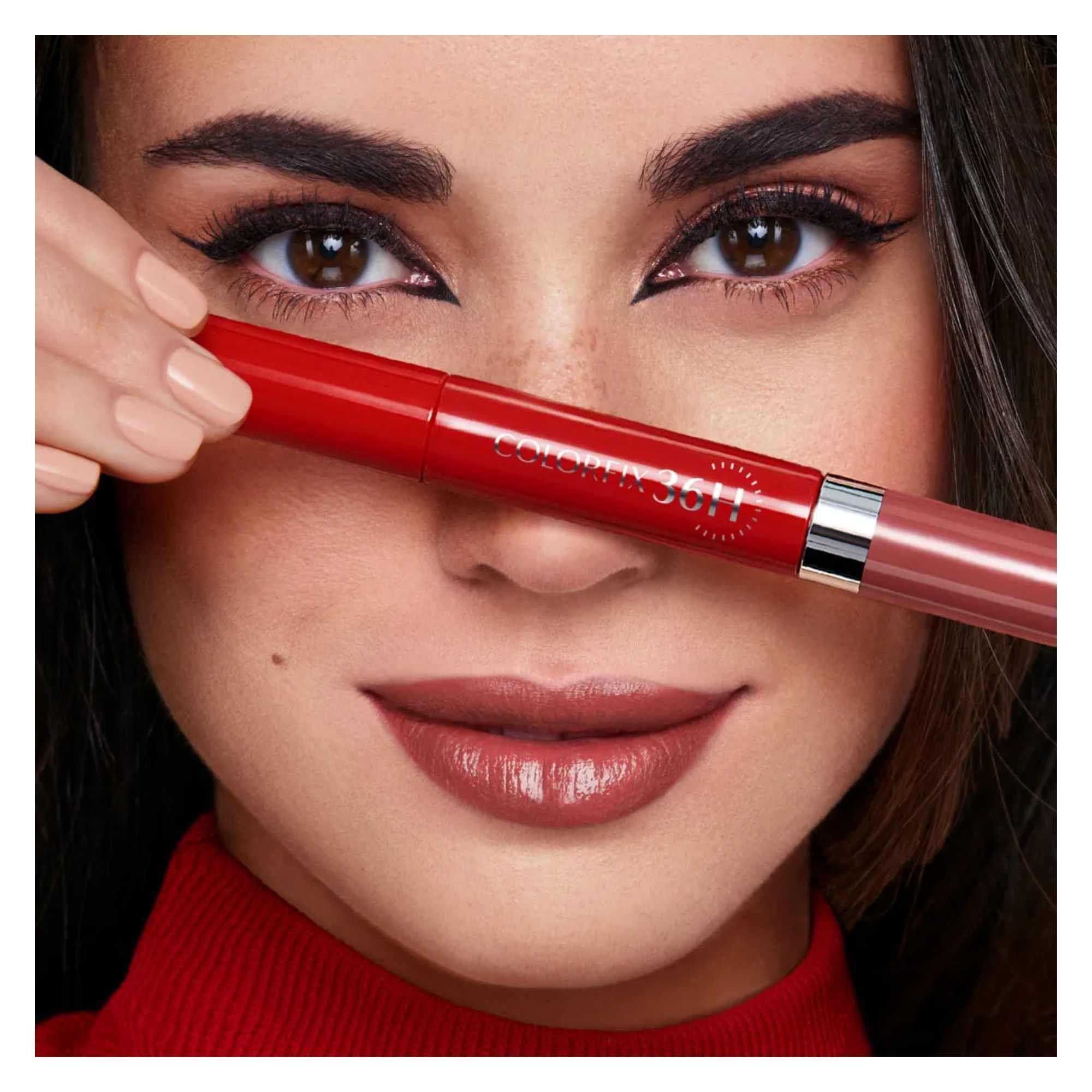 Labial COLORFIX duración de hasta 36hrs CERO transferencia-1