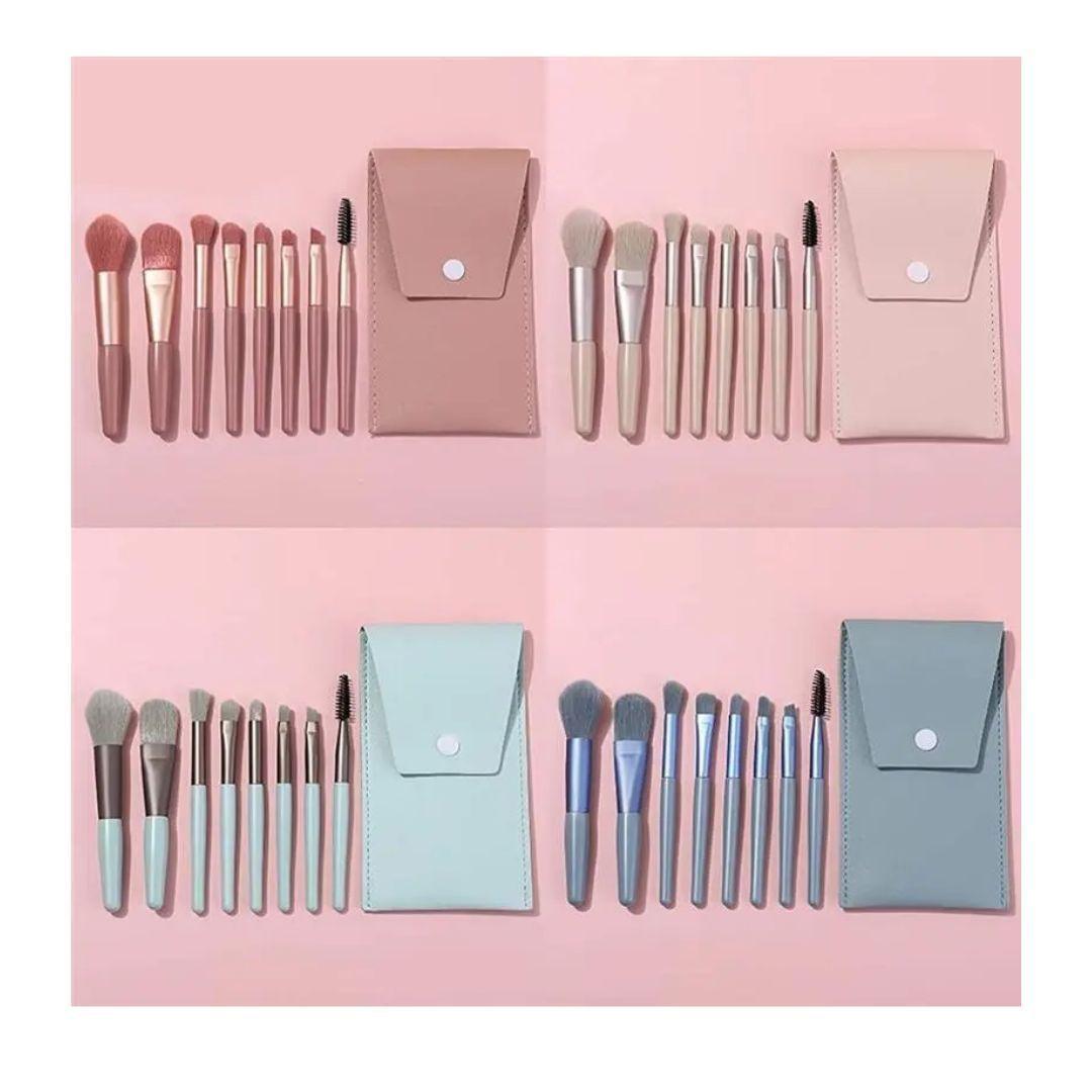 Set de 5 brochas de maquillaje de cerdas seminaturales con estuche-3