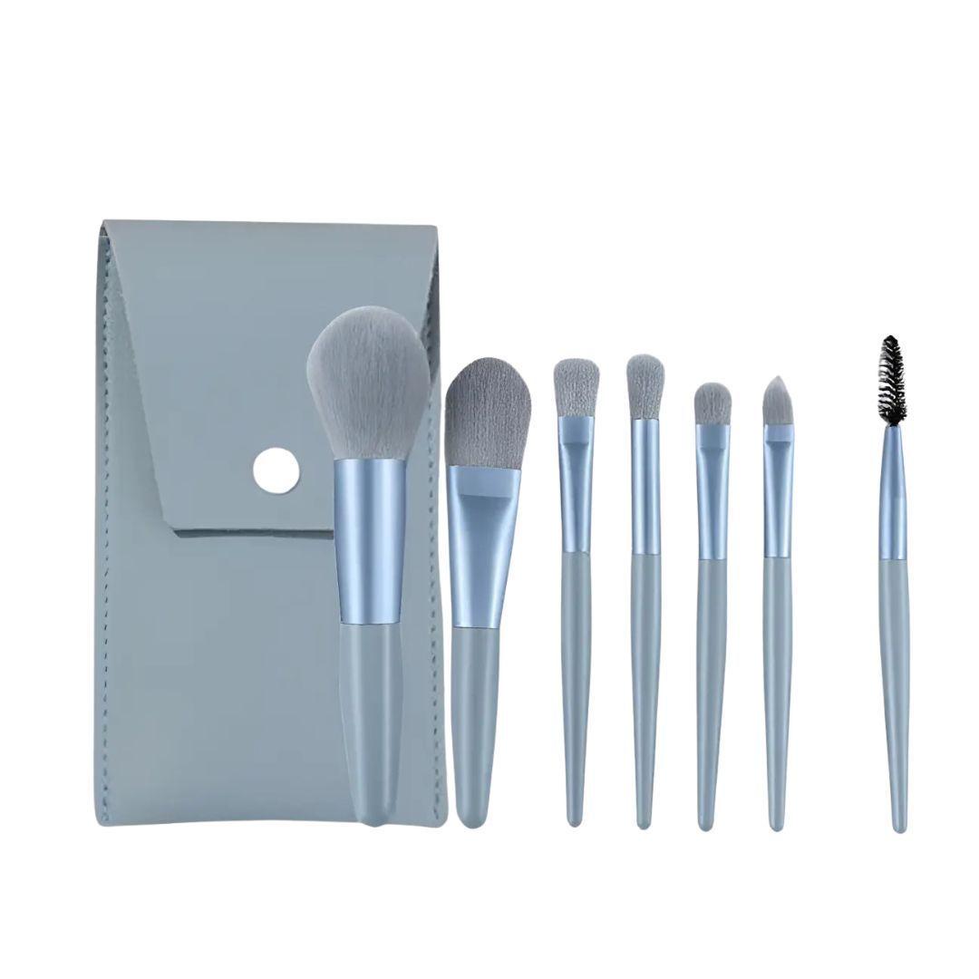 Set de 5 brochas de maquillaje de cerdas seminaturales con estuche-5