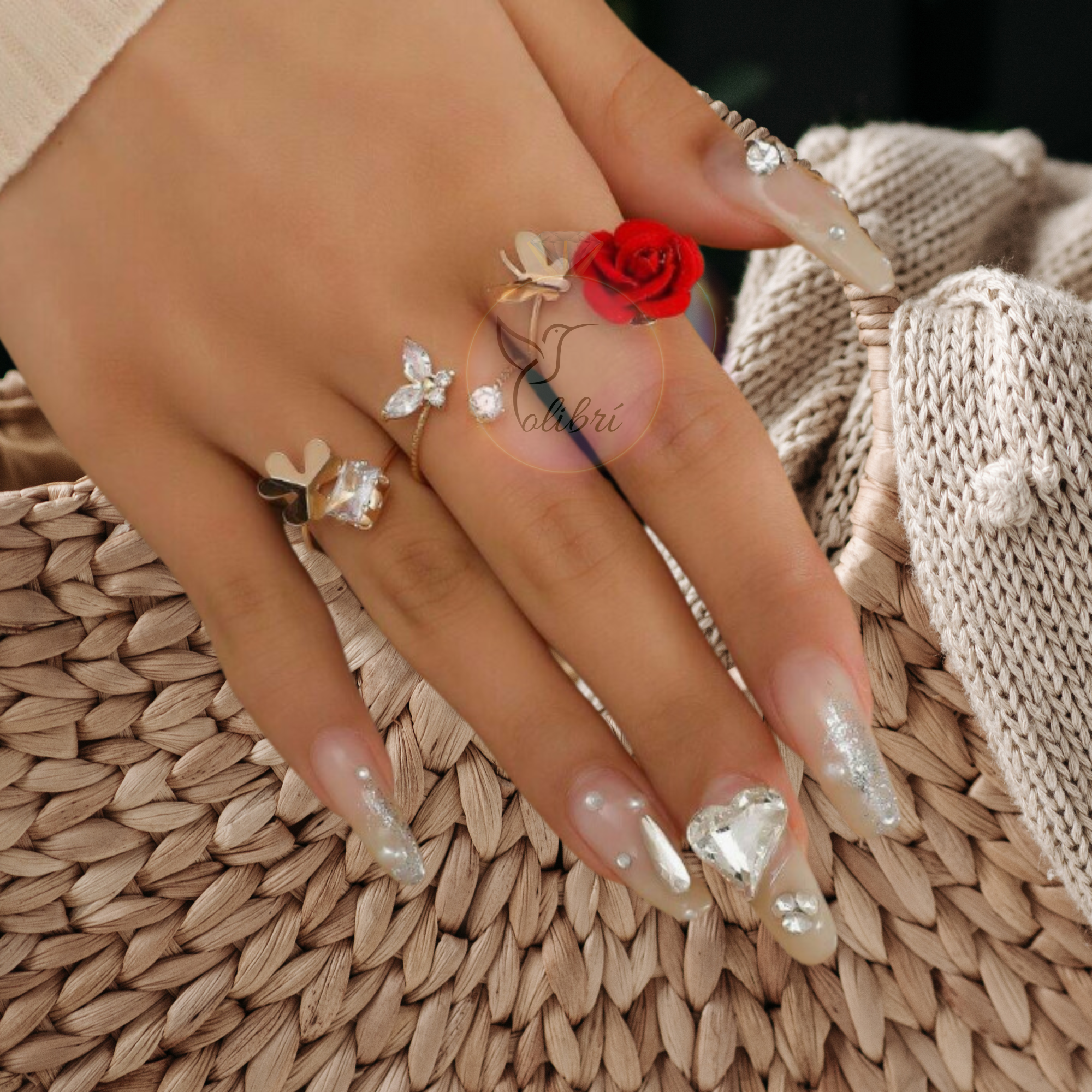 Set de anillos de delicada colección roses en aleación de zinc-1