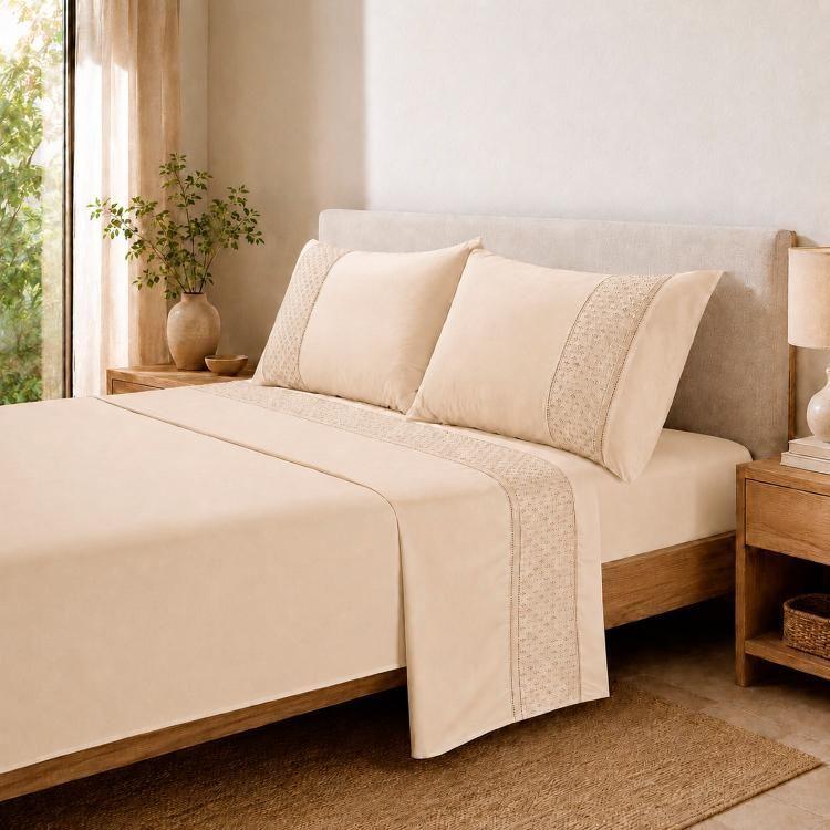 Juego de Sabanas 180 Hilos Broderie Beige 2 Plazas-0