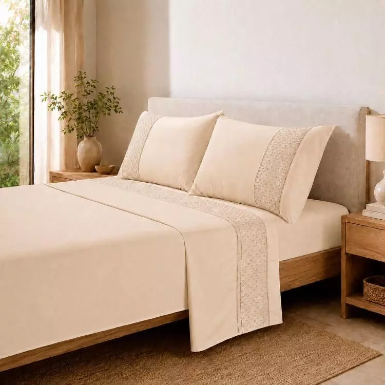 Juego de Sabanas 180 Hilos Broderie Beige King-0