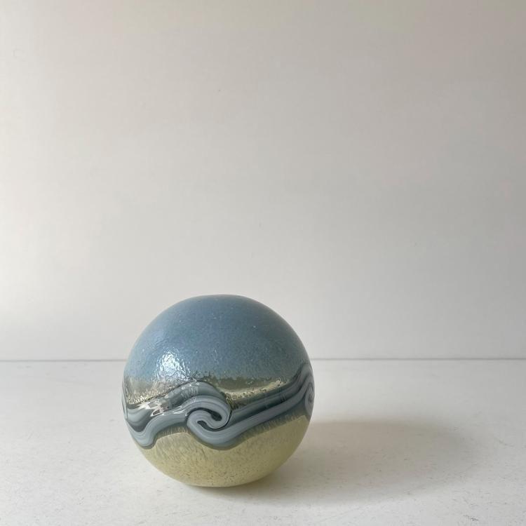 Figura Decorativa Esfera Jupiter Gris-3