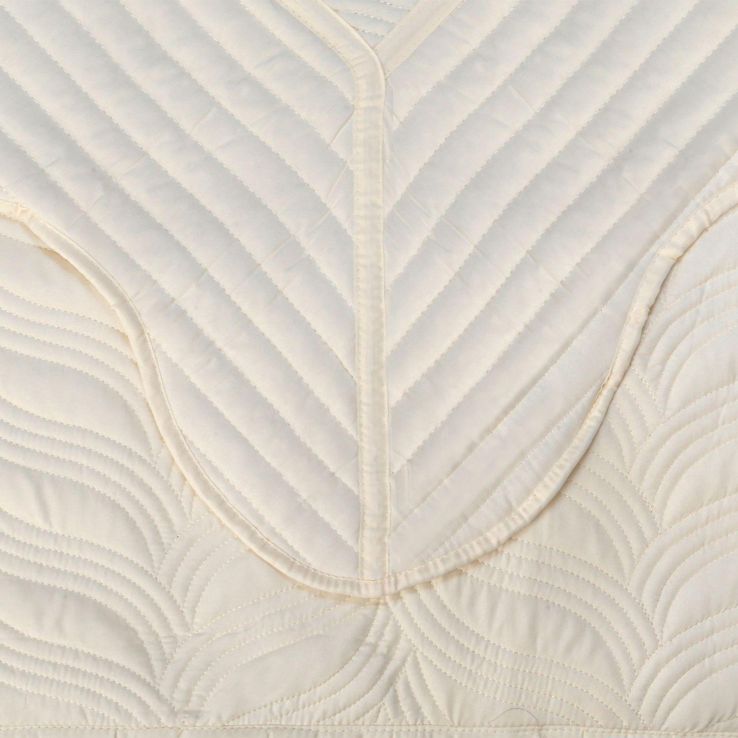 Quilt Bordado King Versailles Amarillo Pastel-2