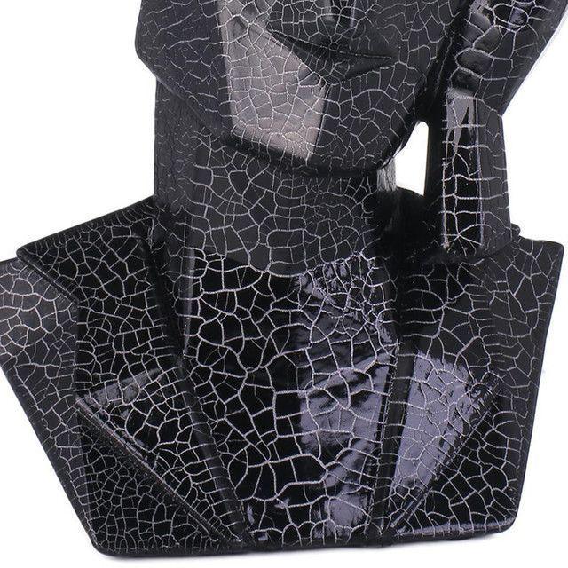 Figura Decorativa Haus Negra-1