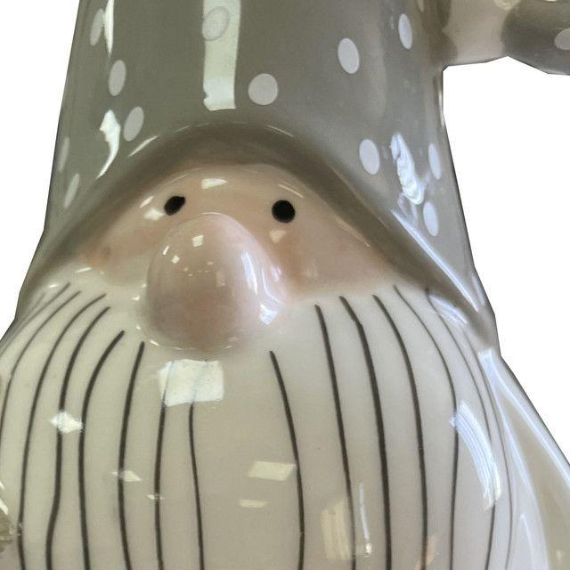 Figura Decorativa Navideña Duende Sentado Gris-1