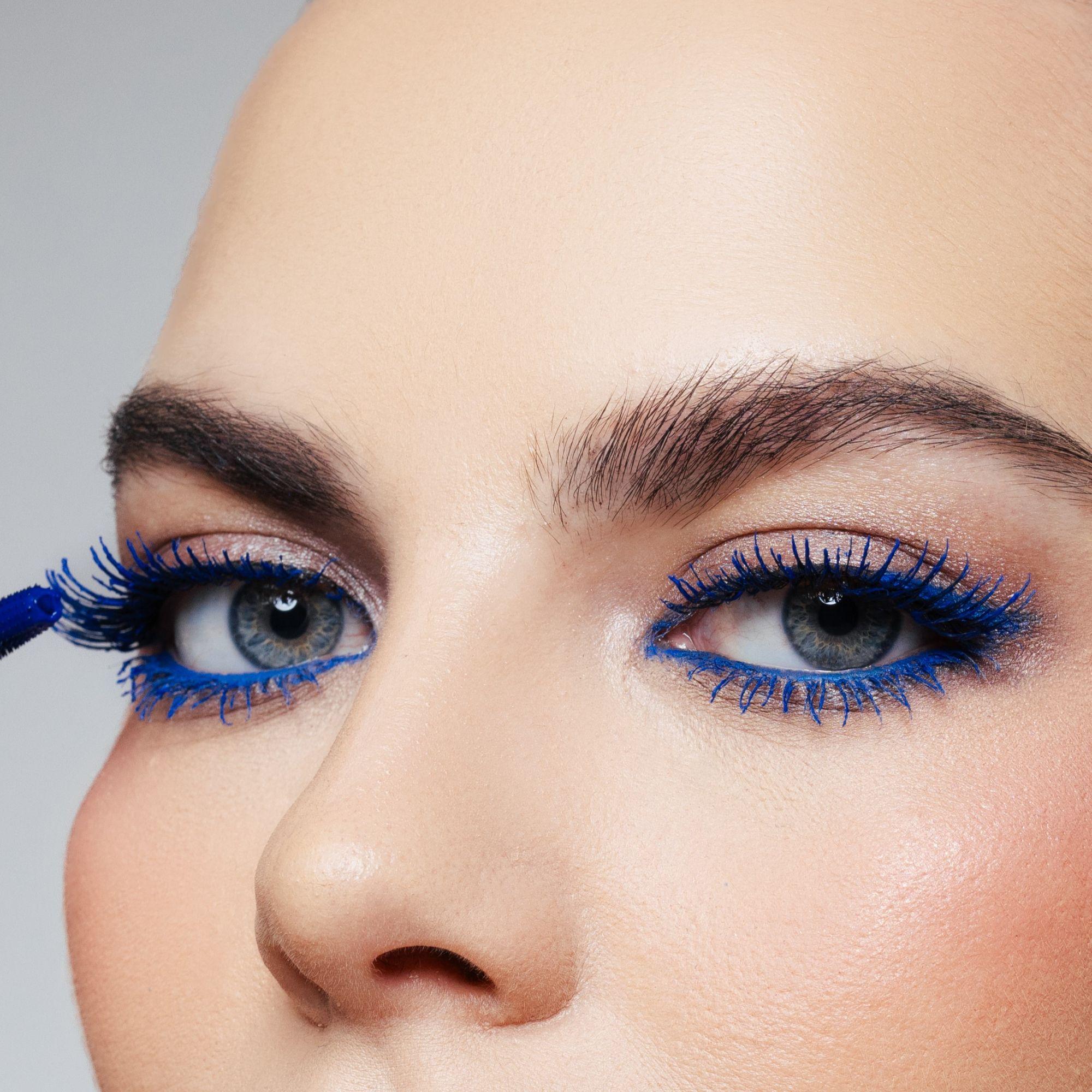 Mascara Etienne Xtra Blue Waterproof-3