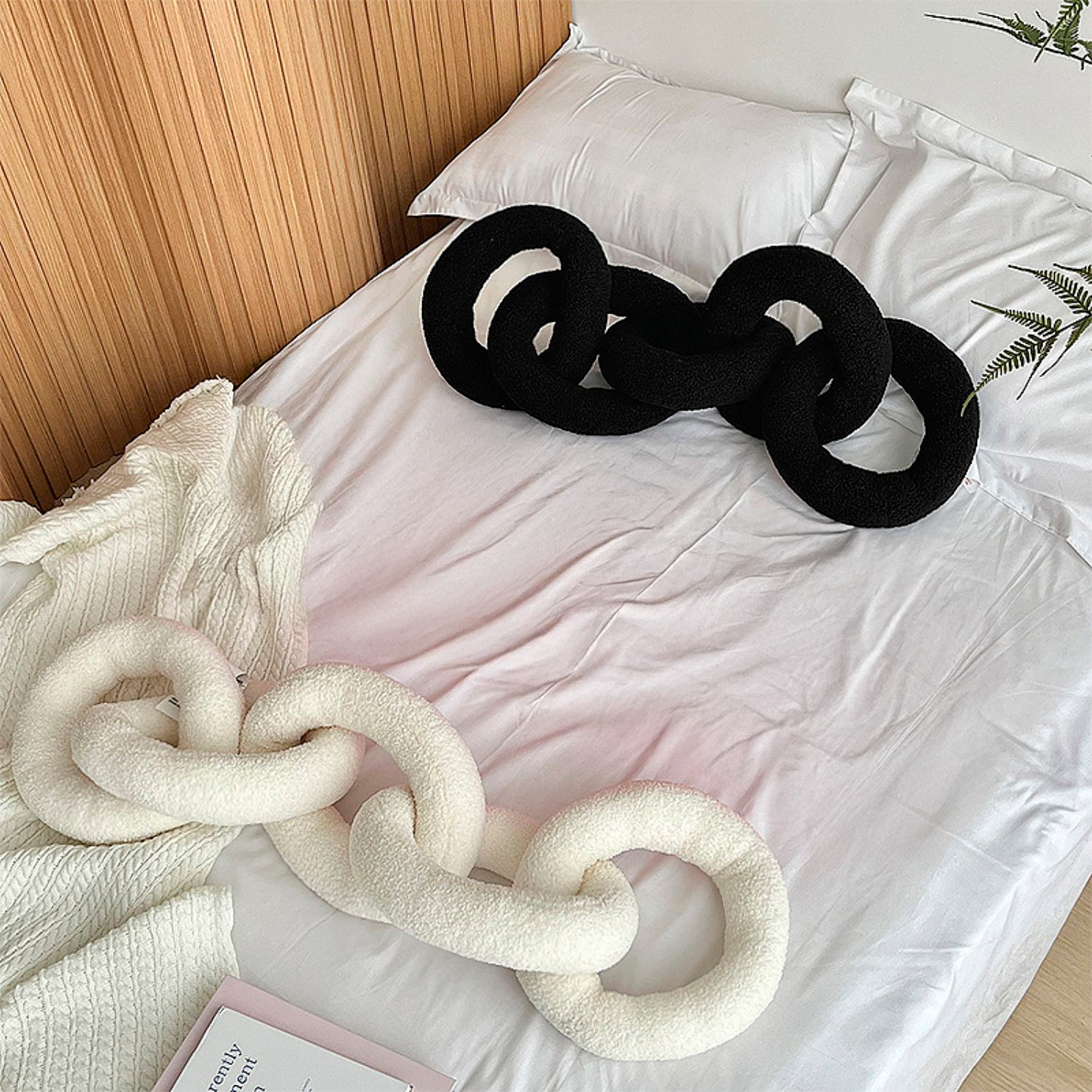 Cojin Cadena Negro-4