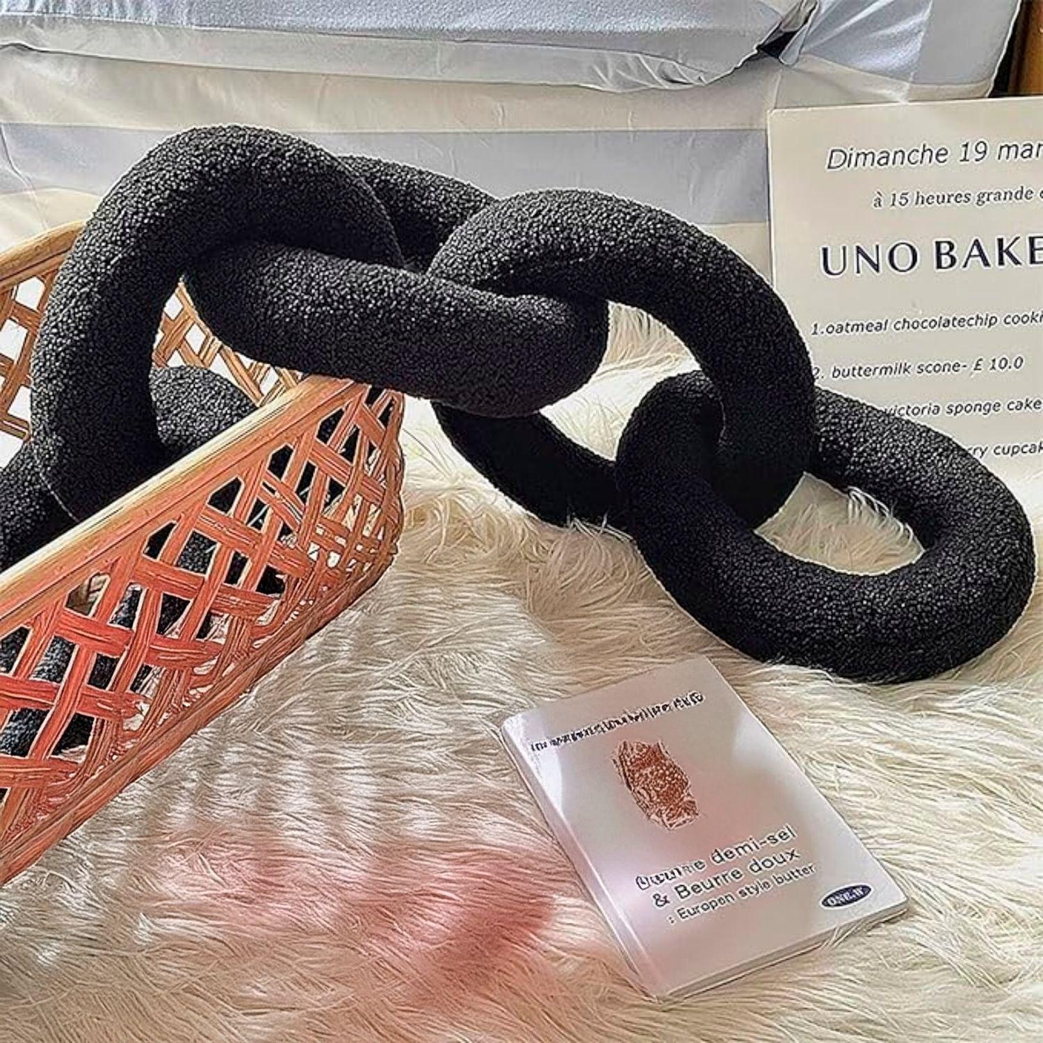 Cojin Diseño Cadena Negro Tela-8