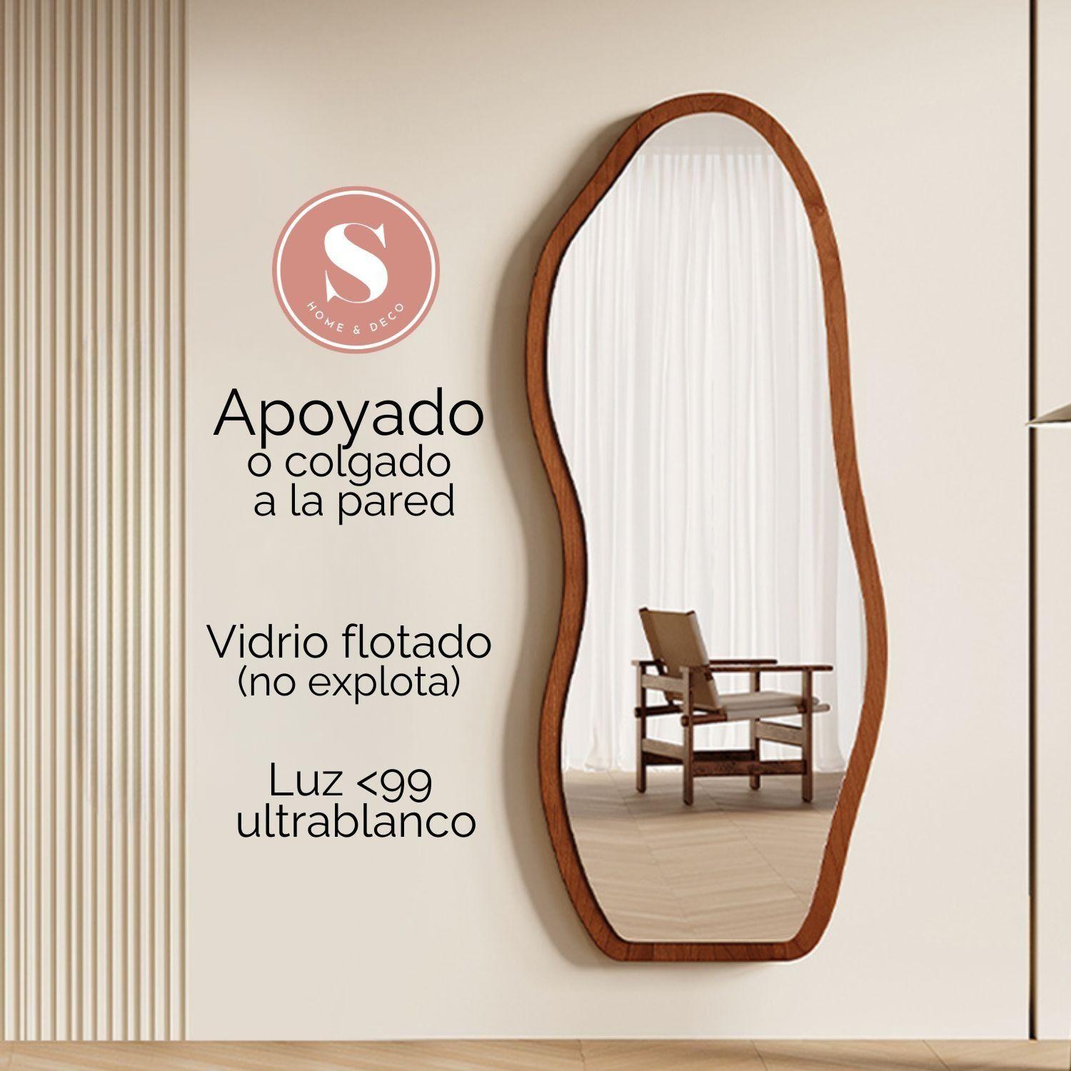 Espejo decorativo irregular de cuerpo entero de madera color nogal 170x70 cm-2