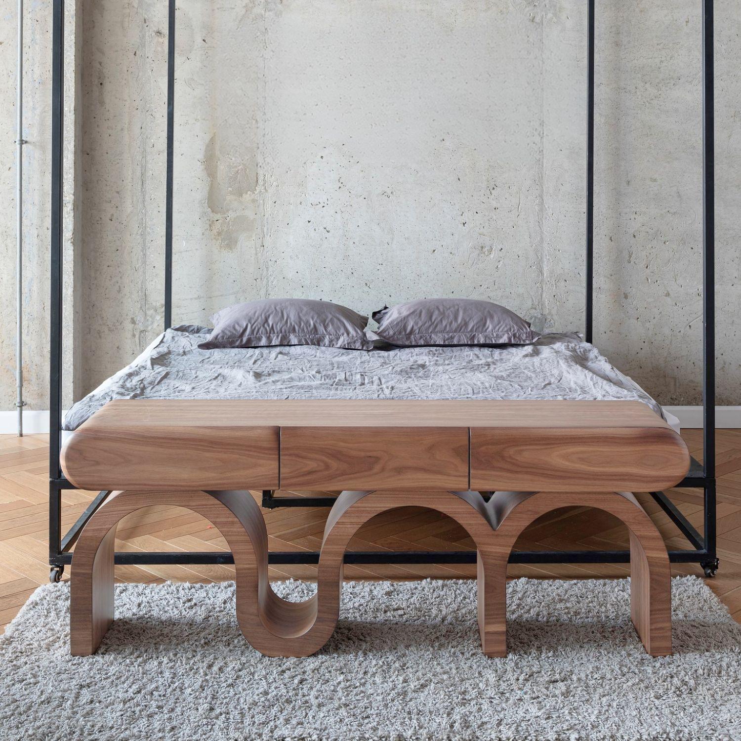 Mesa de Arrimo Triple Curve de Madera-9