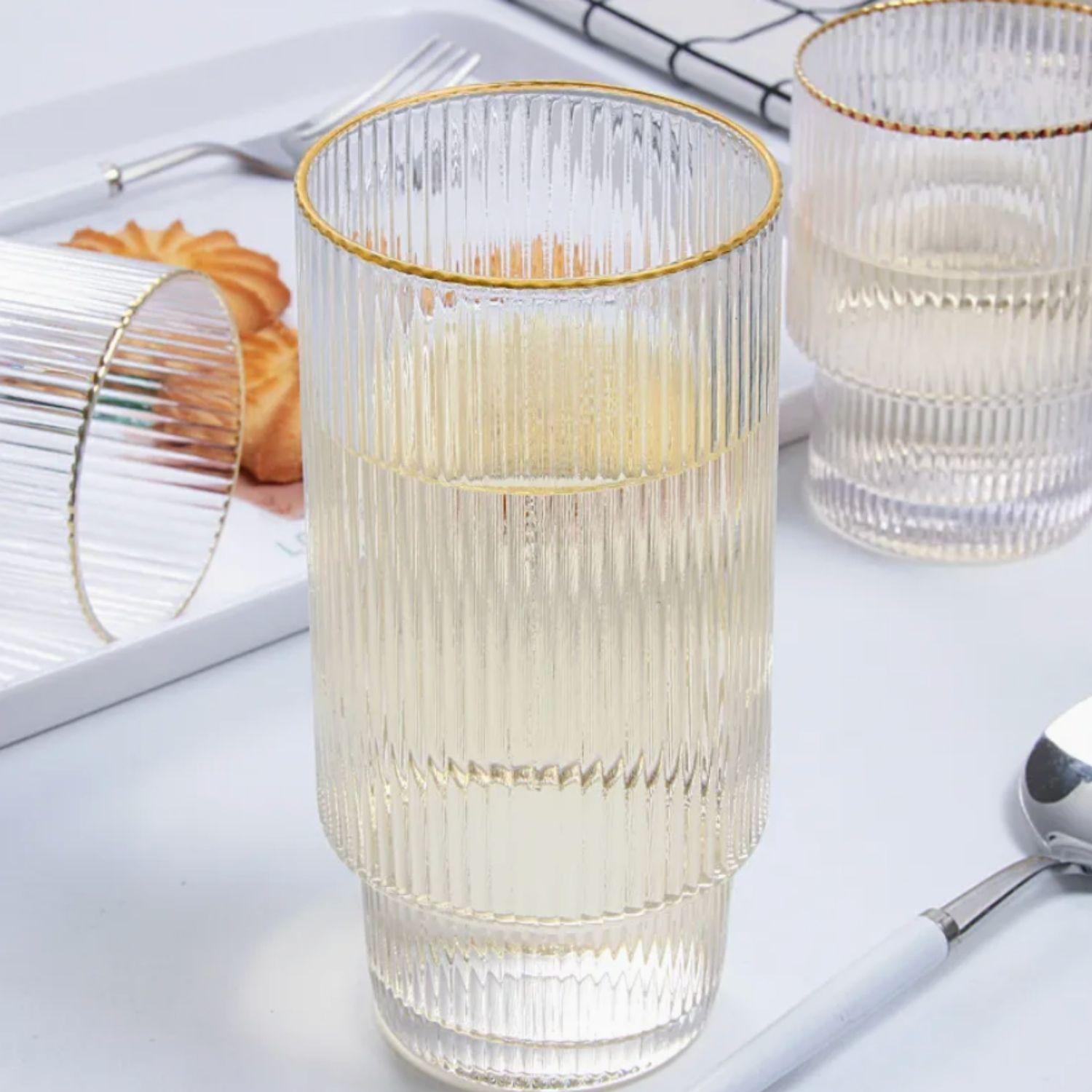 Jarra de Vidrio y 4 Vasos Estilo Europeo Dorado-5