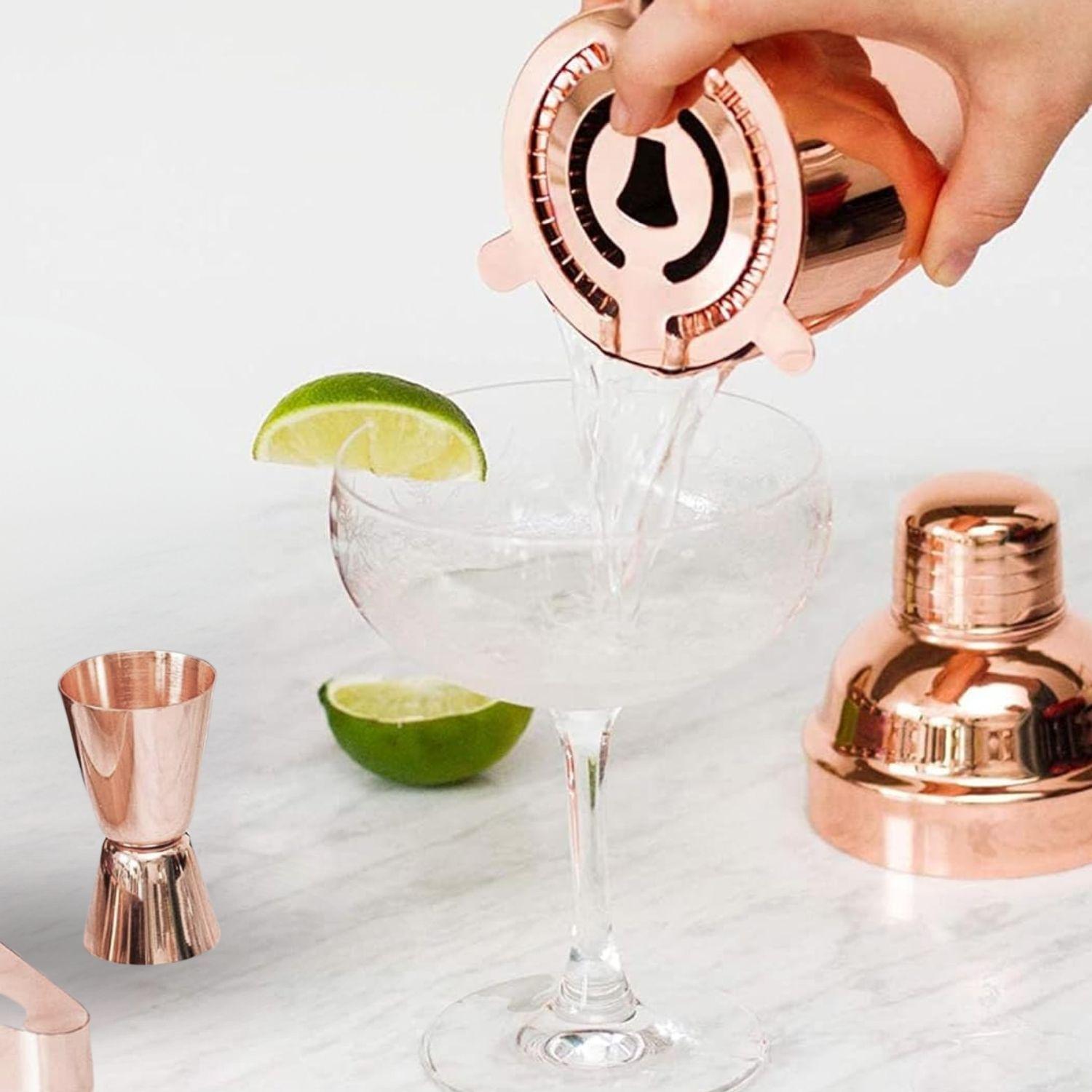 Set de Coctelería Metálico Rosa con Soporte Madera Bartender-5