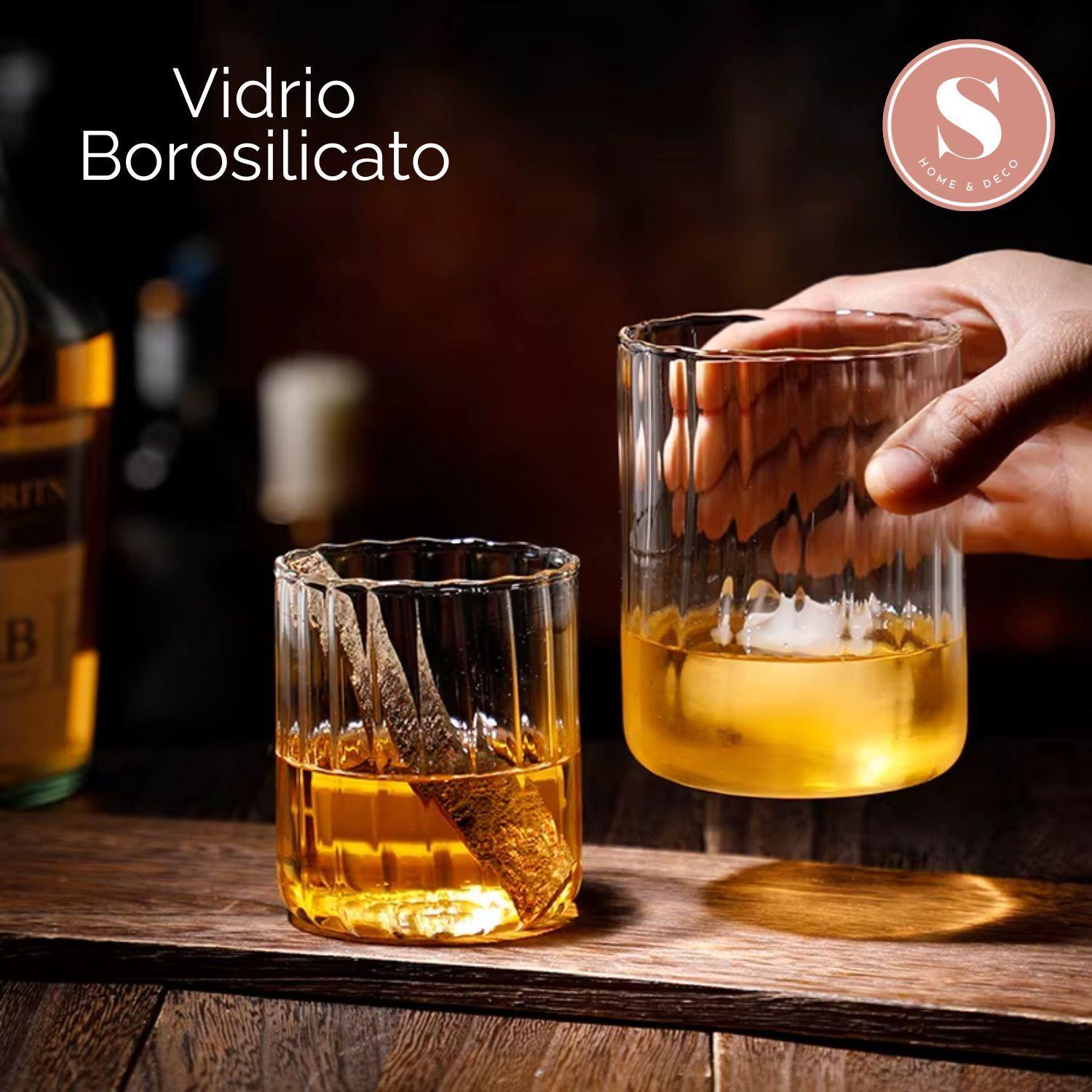 Set de 4 vasos de vidrio Vertical Chic de 350 ml-4