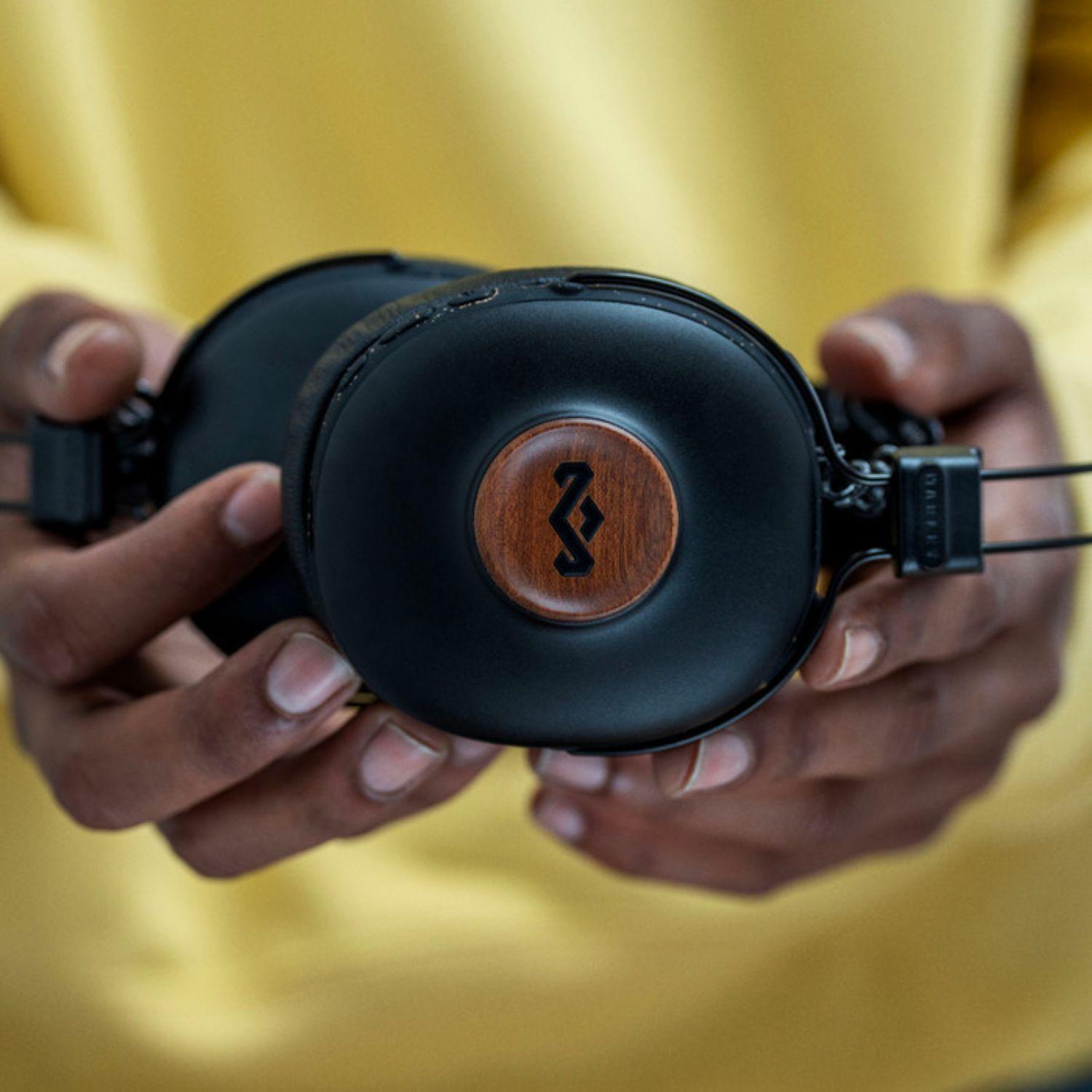 Audífonos Bluetooth Positive Vibration Frequency Black-6