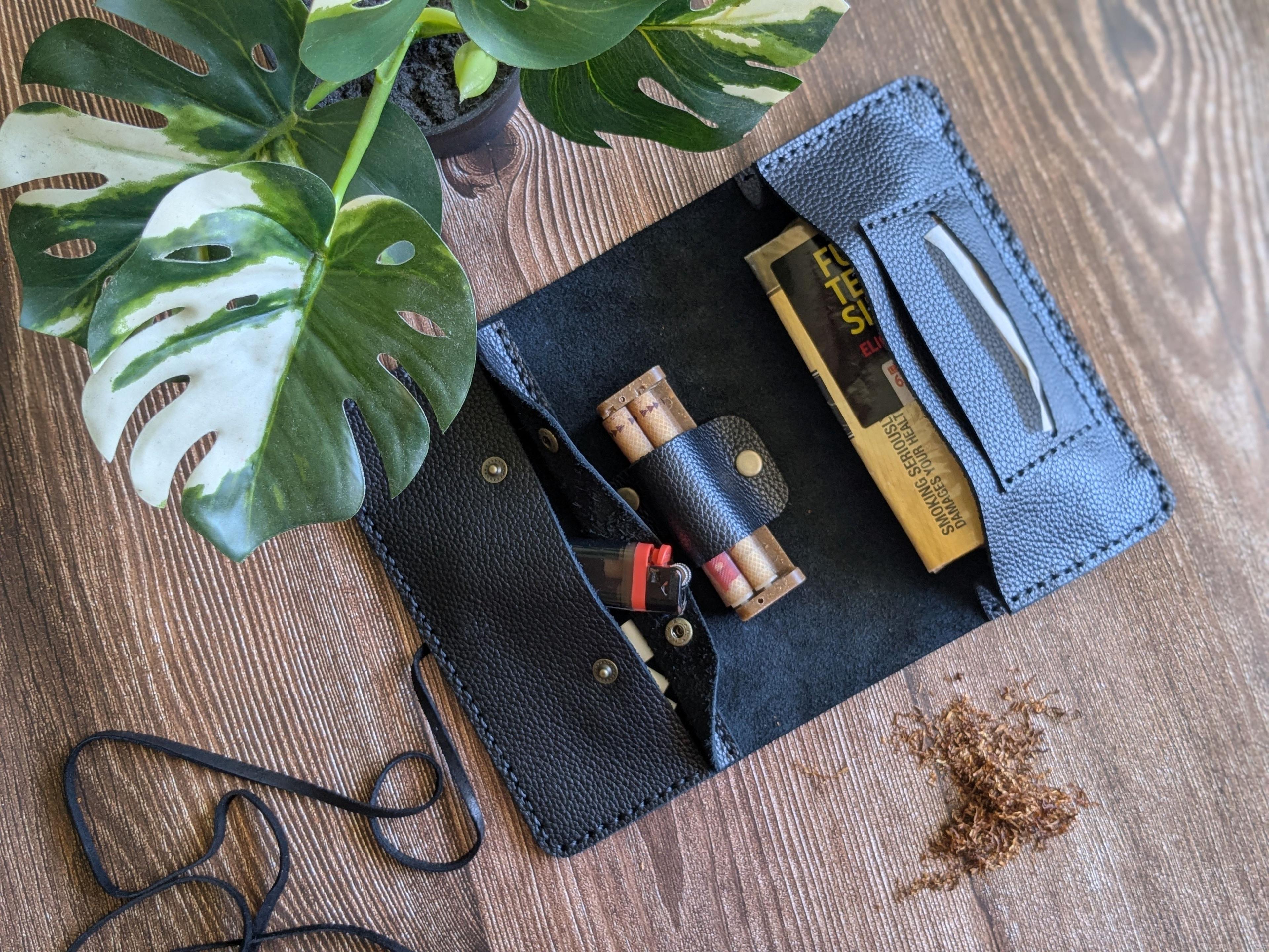 Tabaquera de cuero Amau color Negro-6