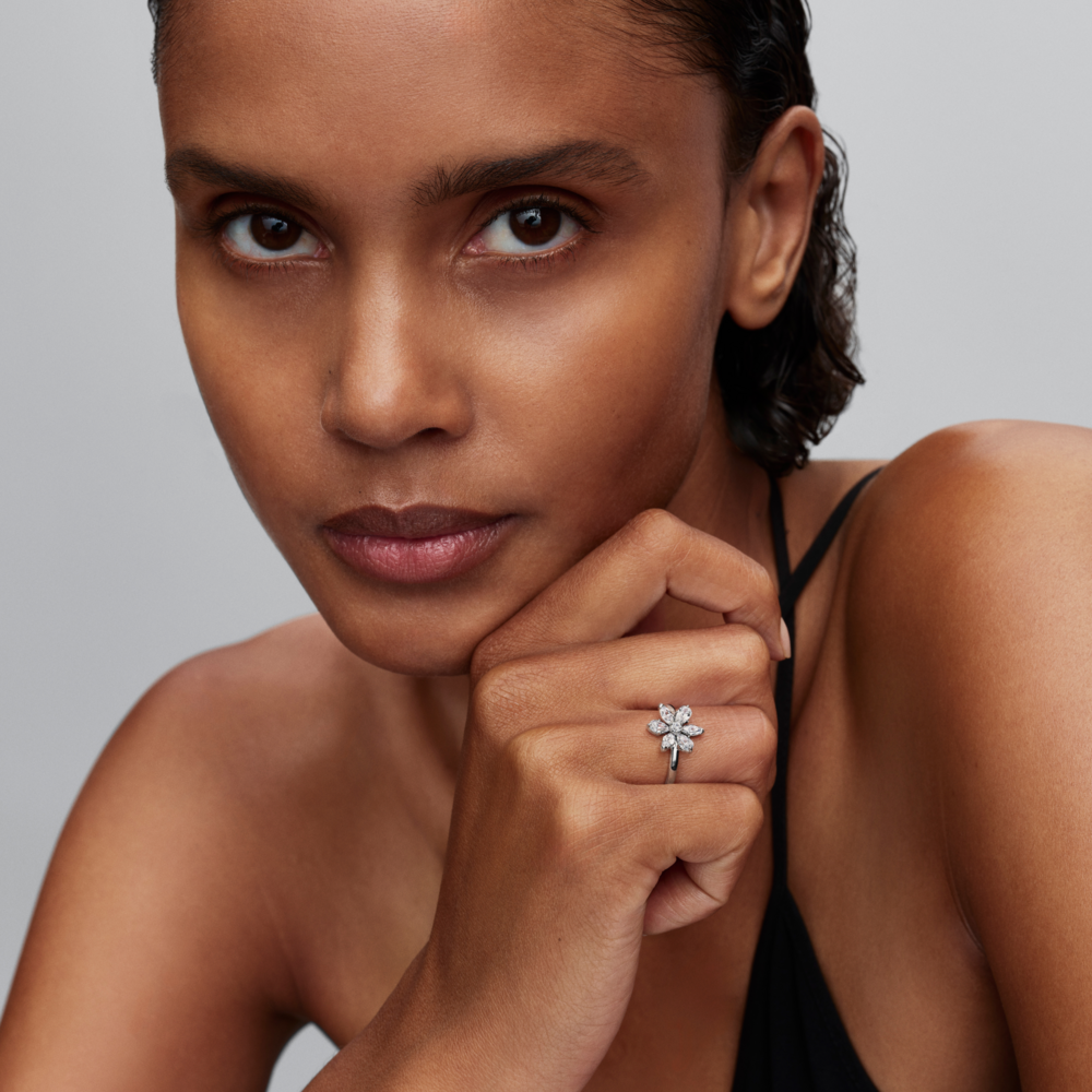 Anillo Cóctel de Flores Estilo Herbario Brillante-2