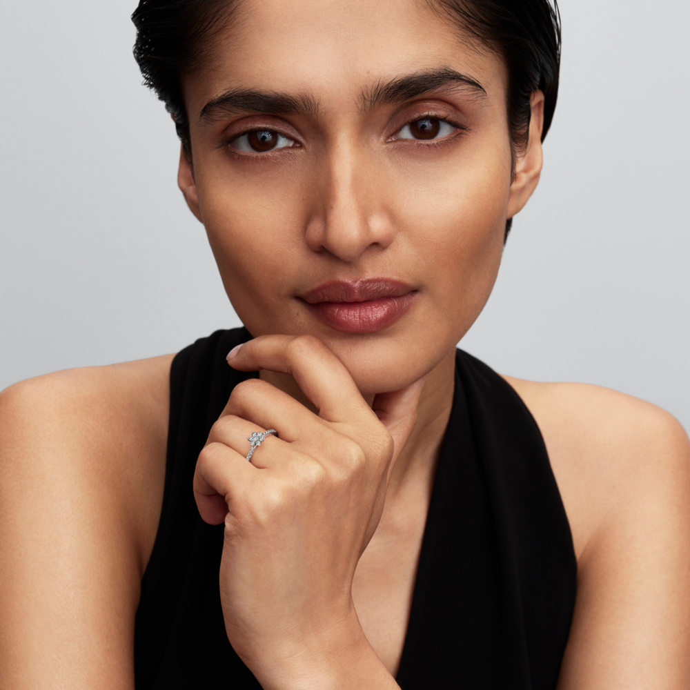 Anillo Flor Deslumbrante en Plata-2