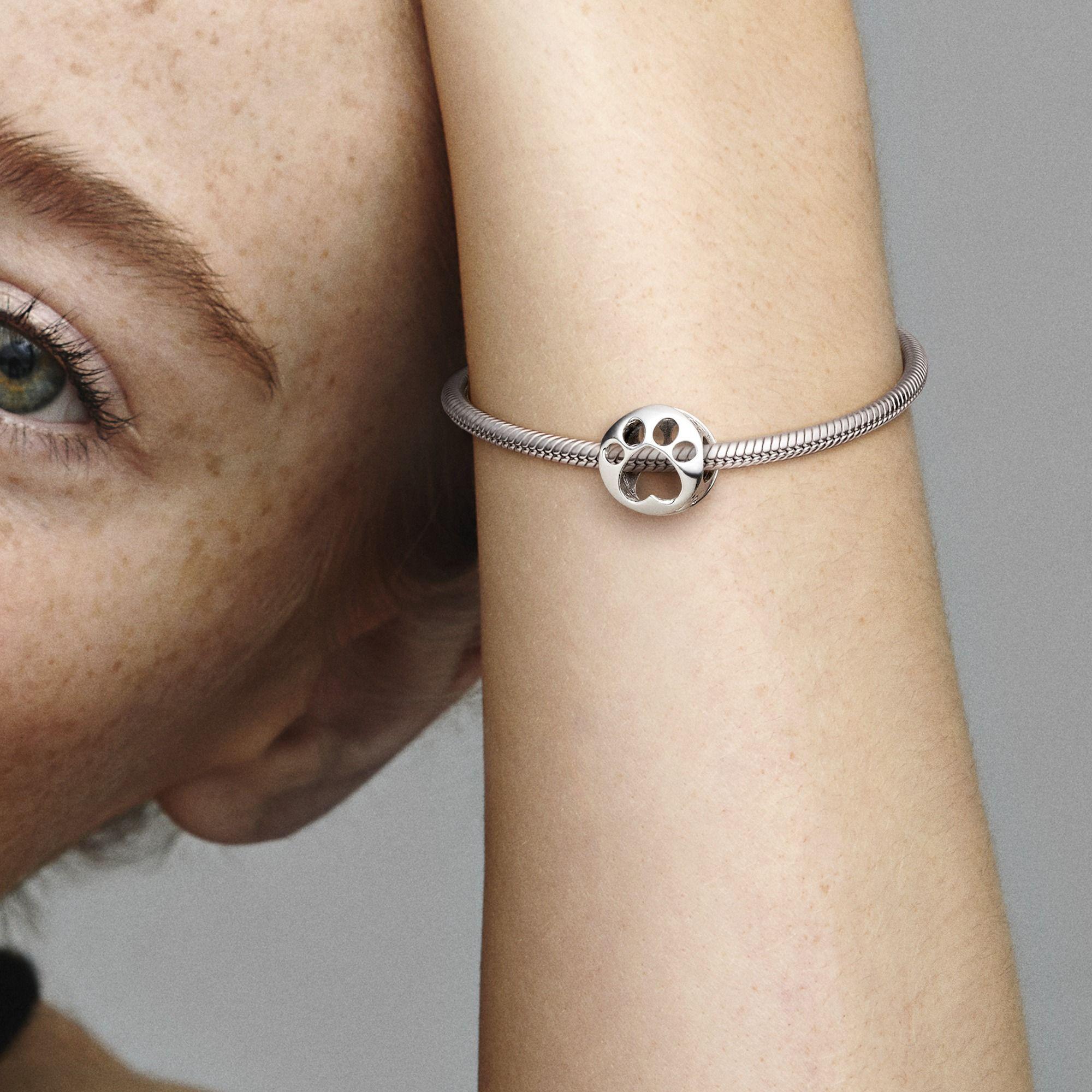 Charm Huella Openwork Sin piedra-2