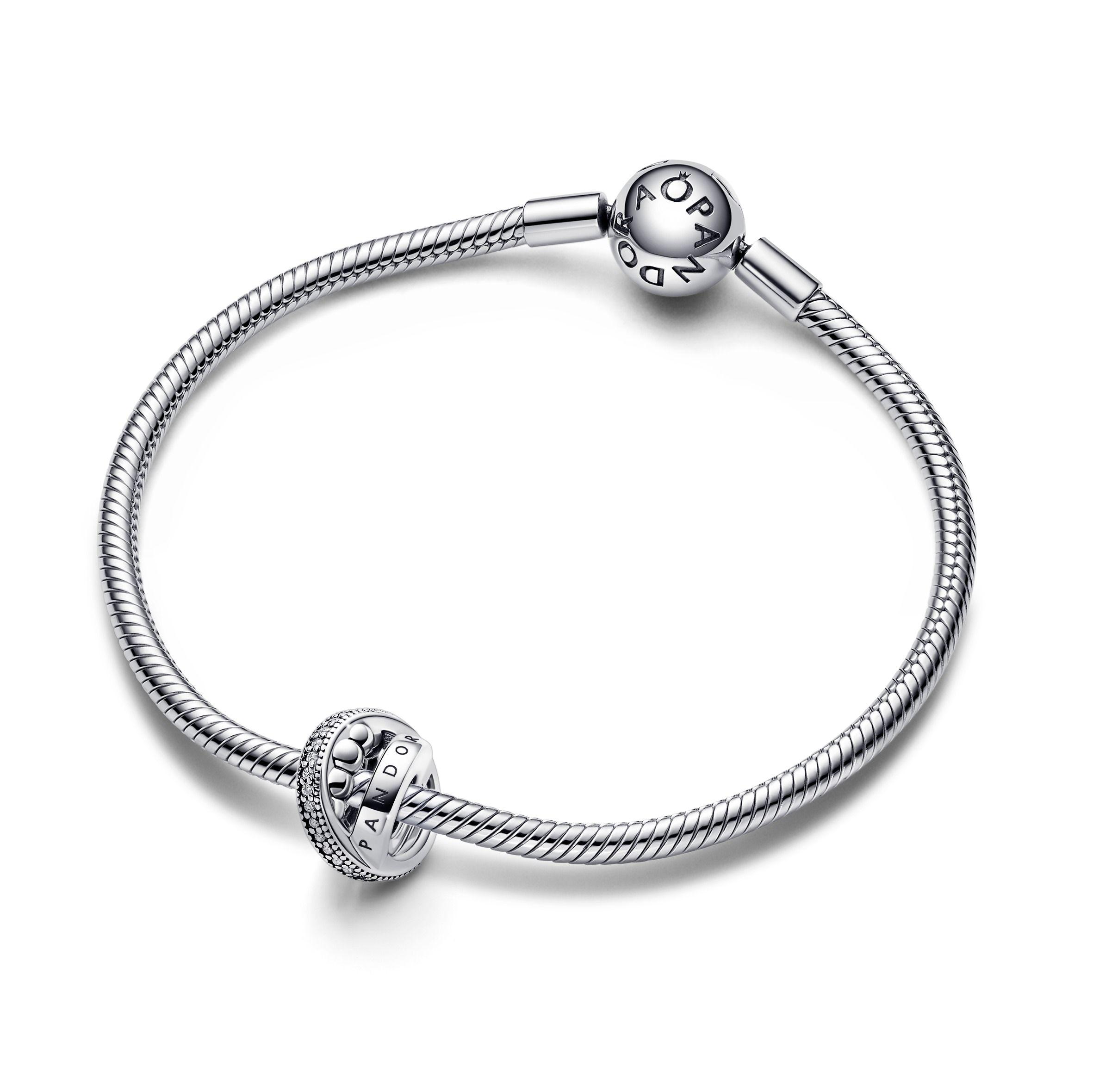 Charm Pavé y abalorios con logotipo Pandora Signature-1
