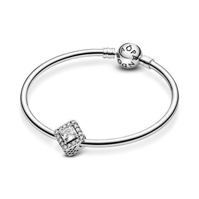 Charm Cuadrado con Halo Brillante-2